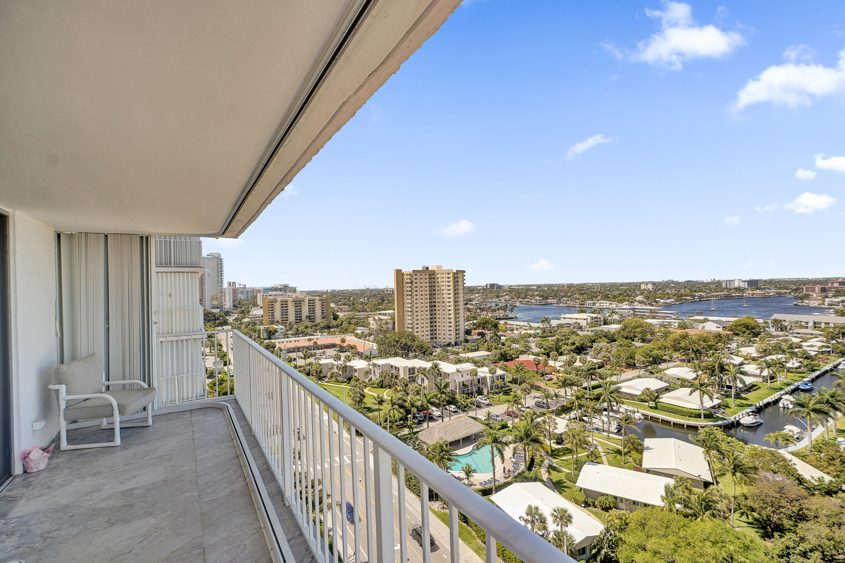 1010 S Ocean Boulevard 09