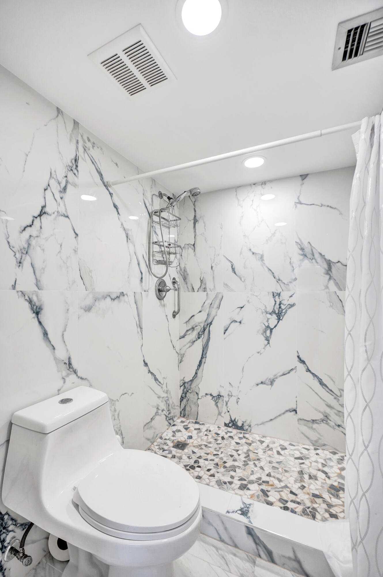 1010 S Ocean Boulevard 09