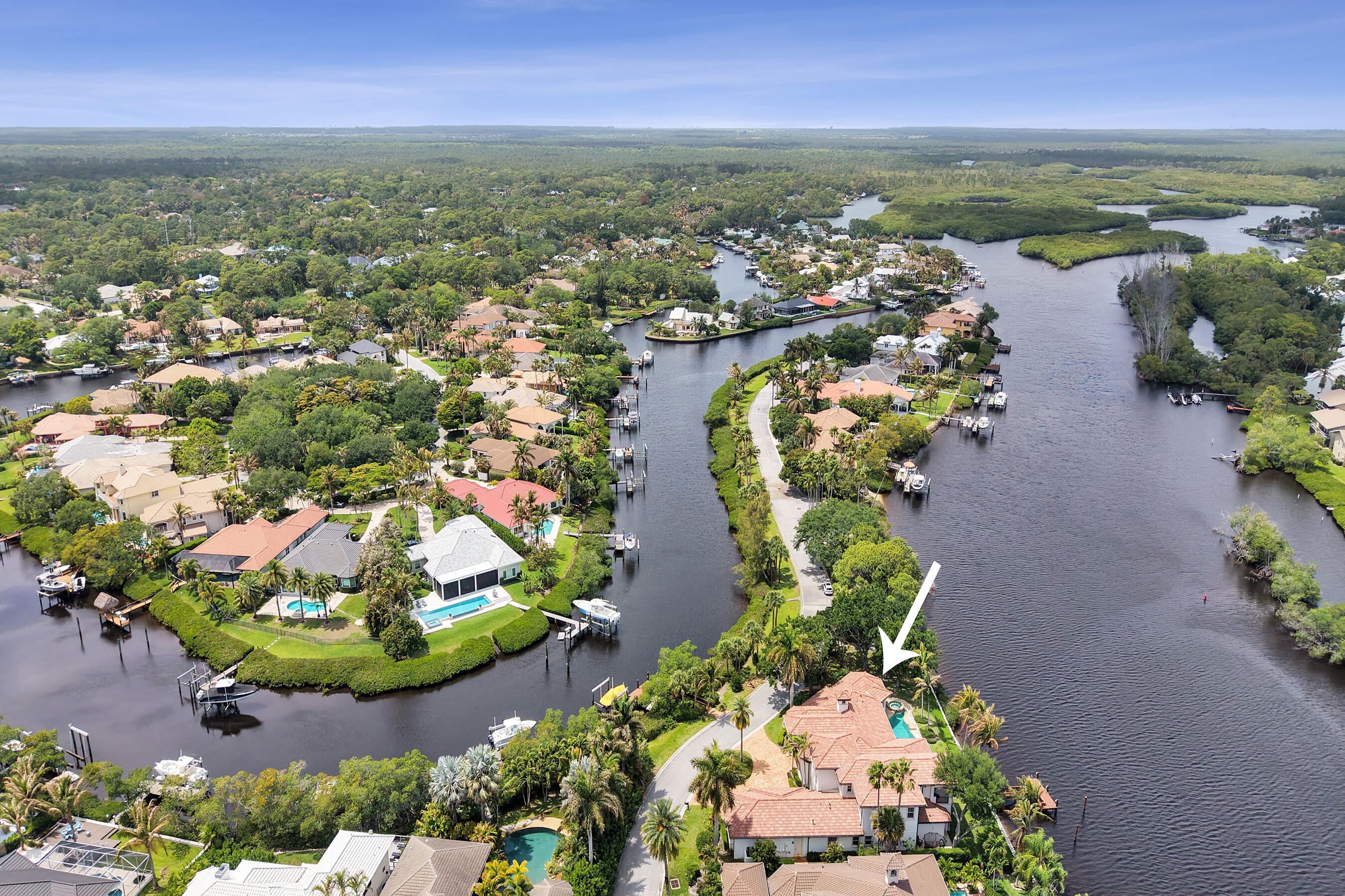 18669 SE Palm Island Lane