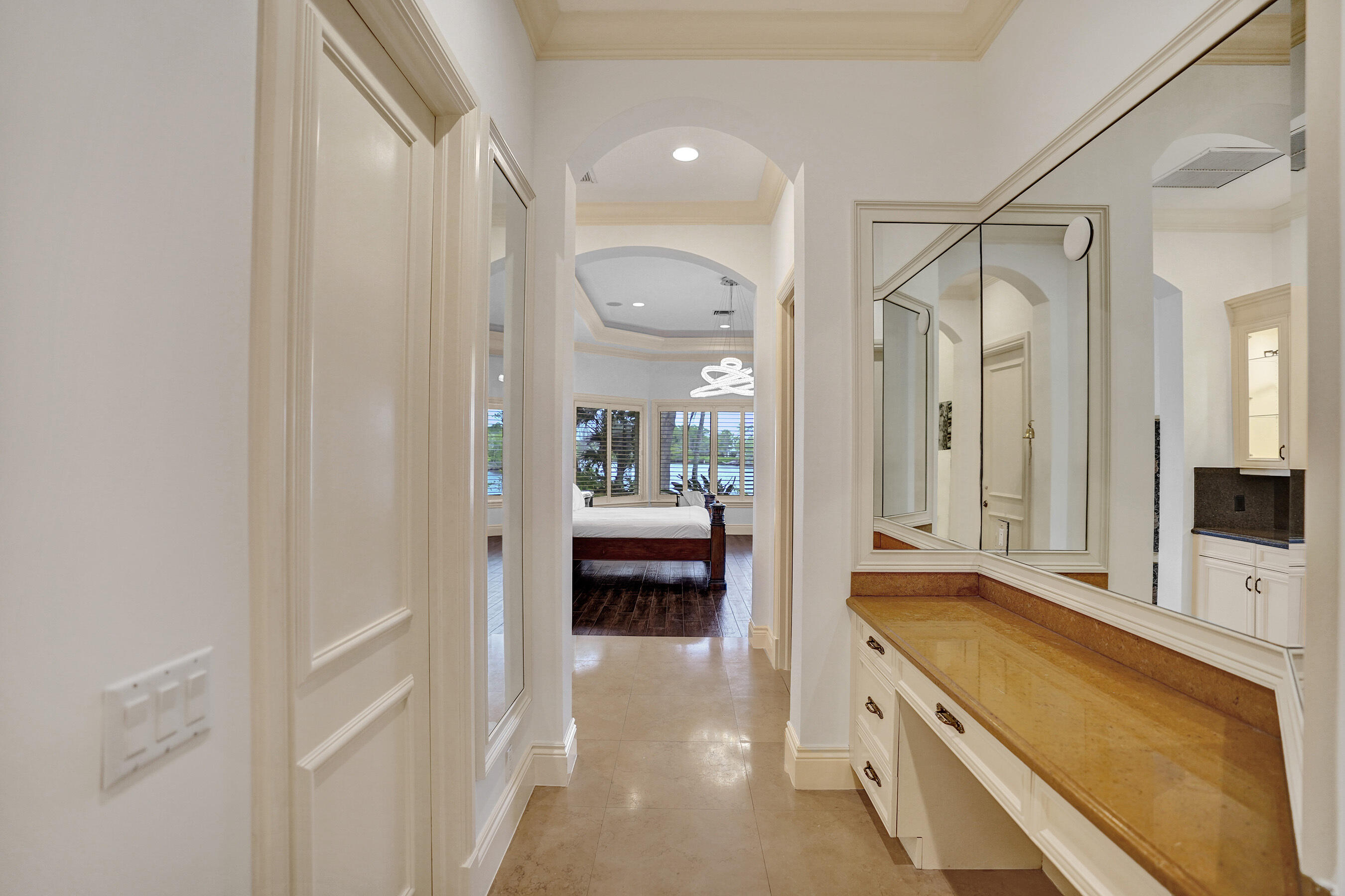 18669 SE Palm Island Lane