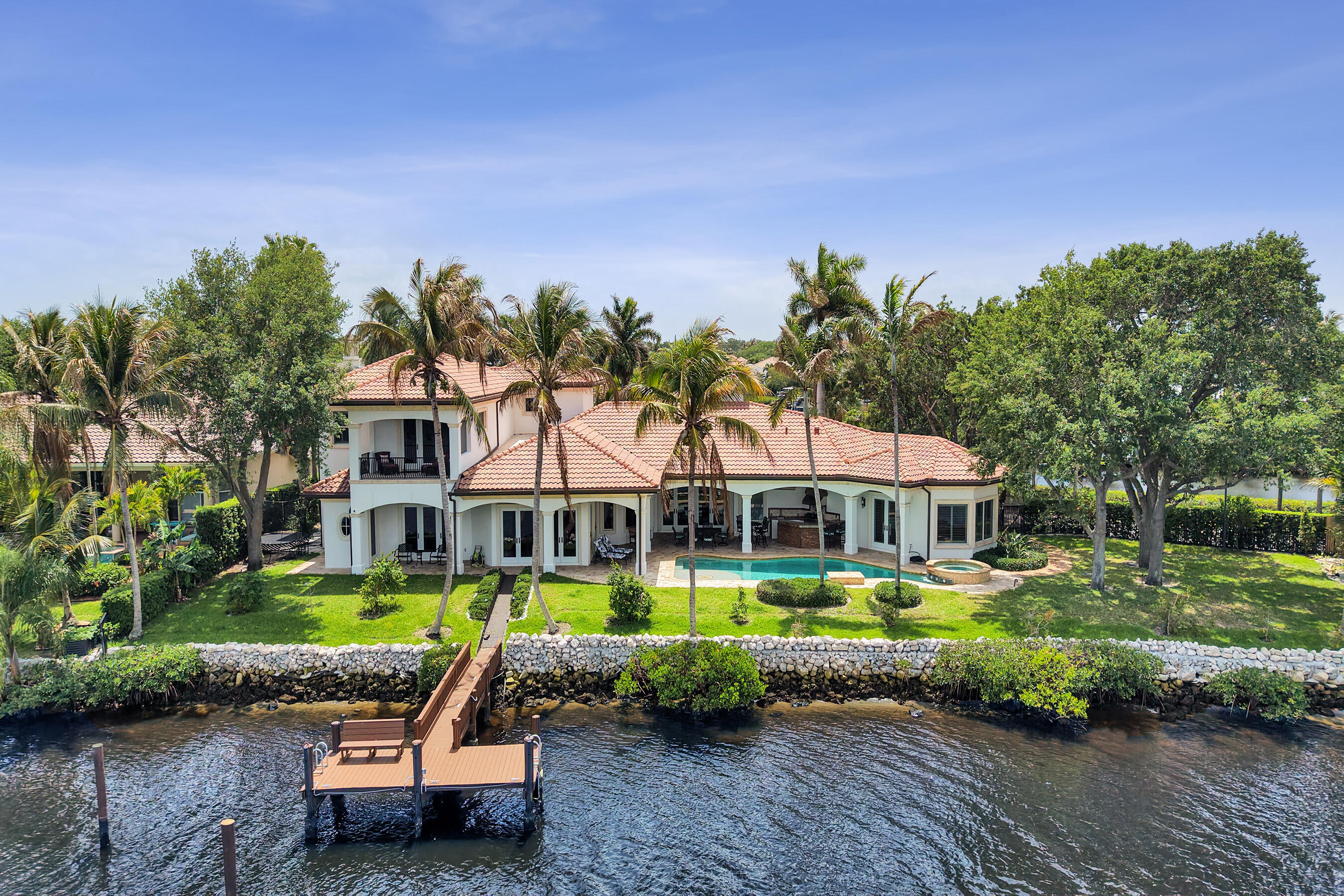 18669 SE Palm Island Lane