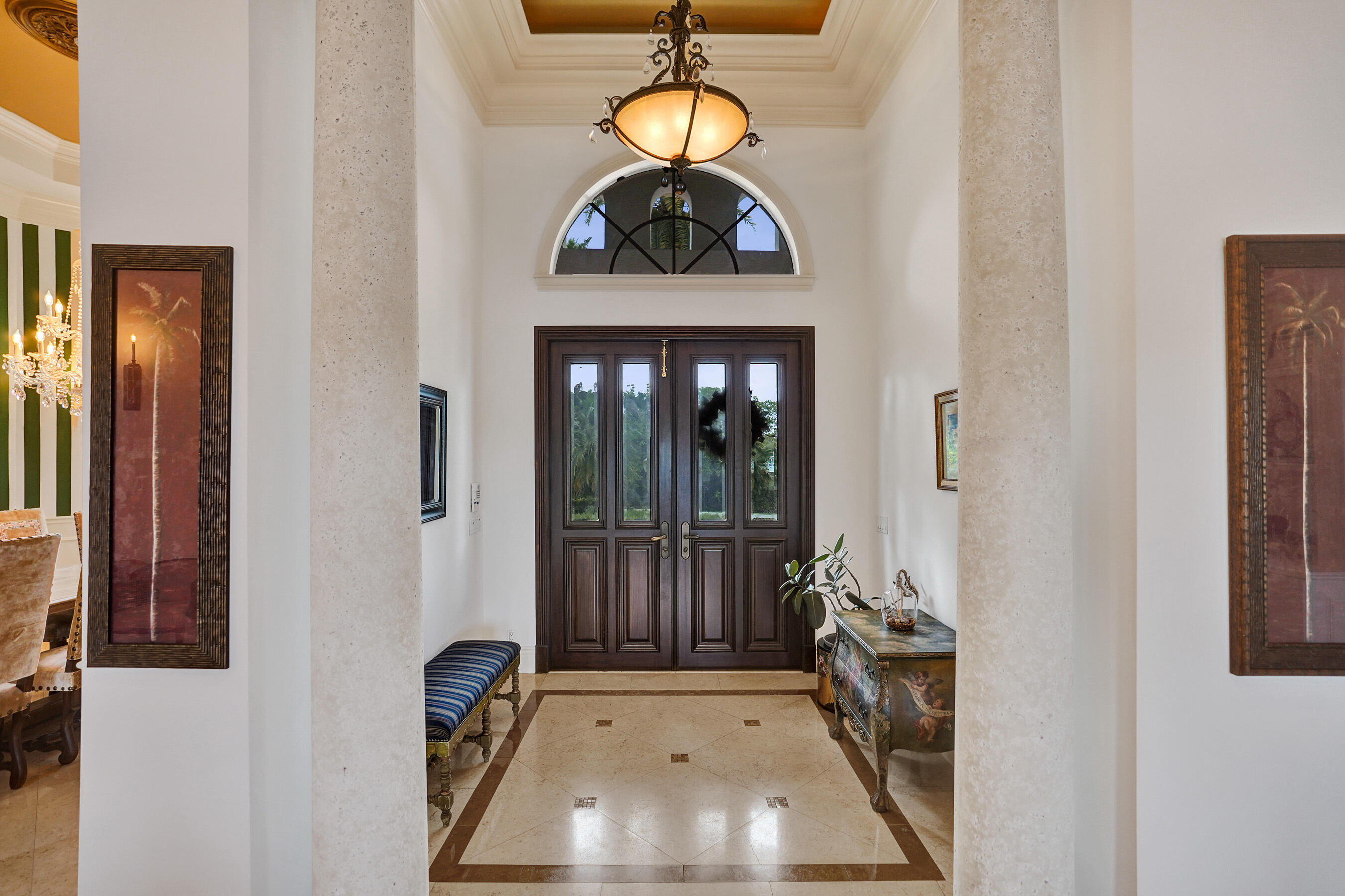 18669 SE Palm Island Lane