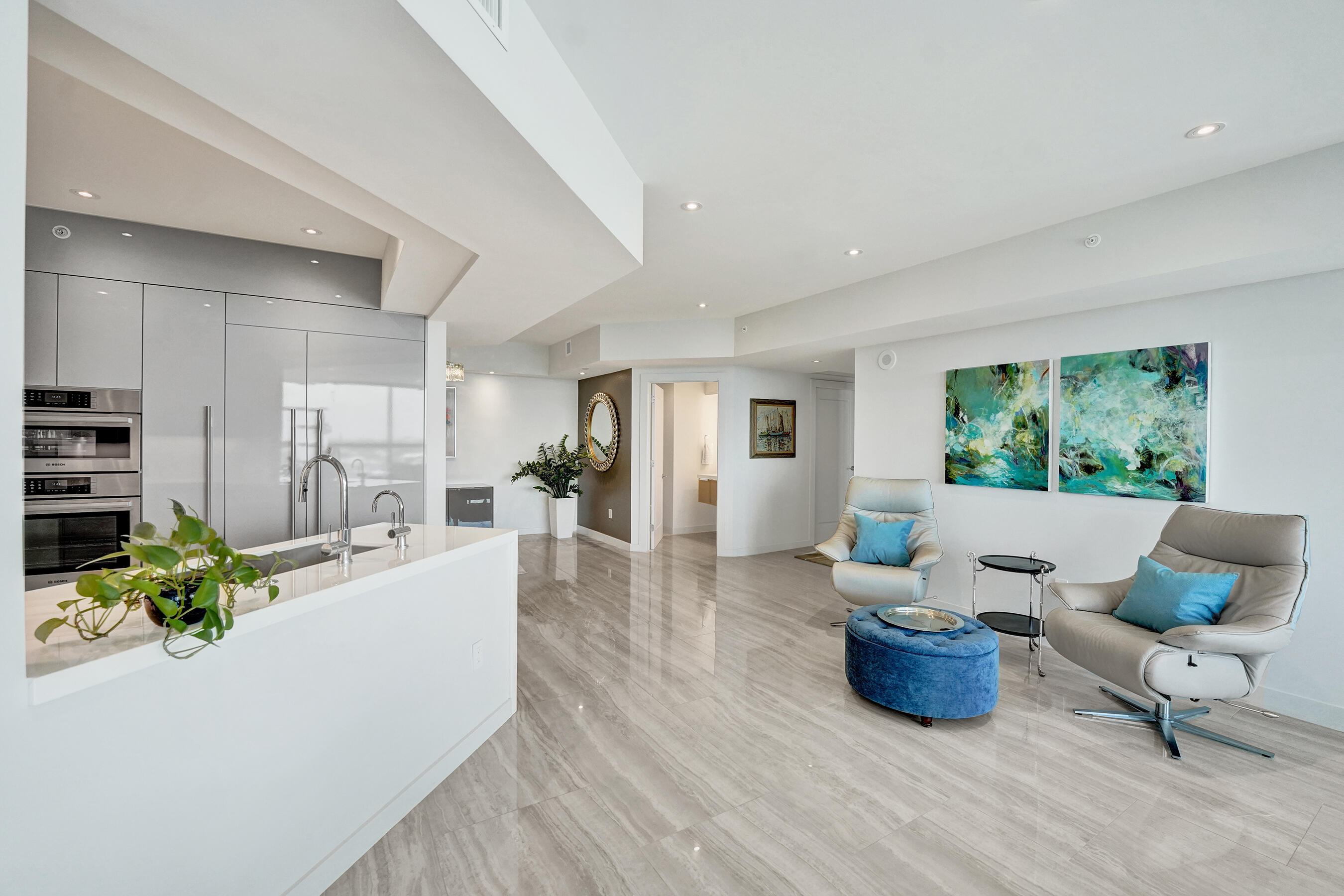 2845 NE 9th Street Ph5