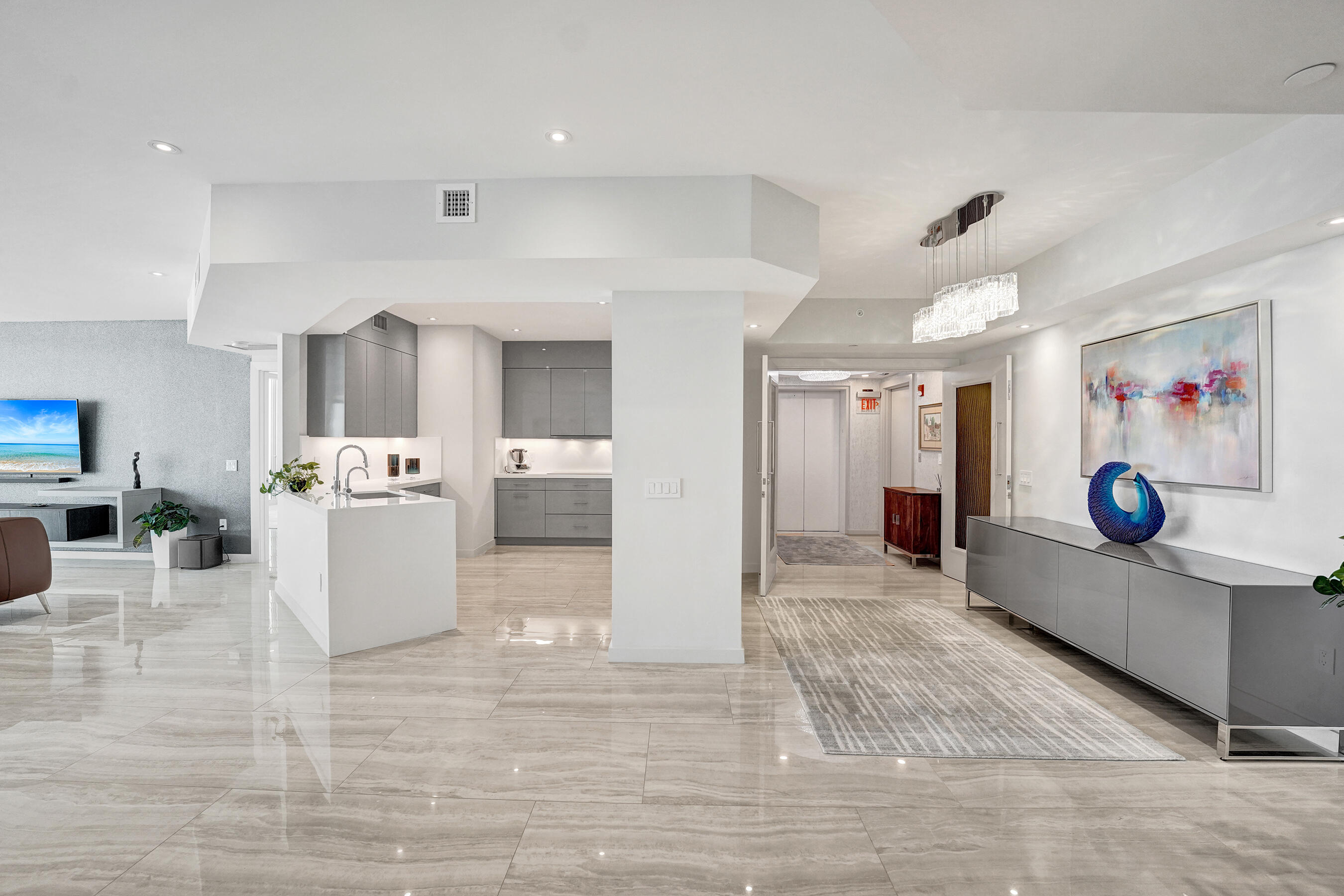 2845 NE 9th Street Ph5