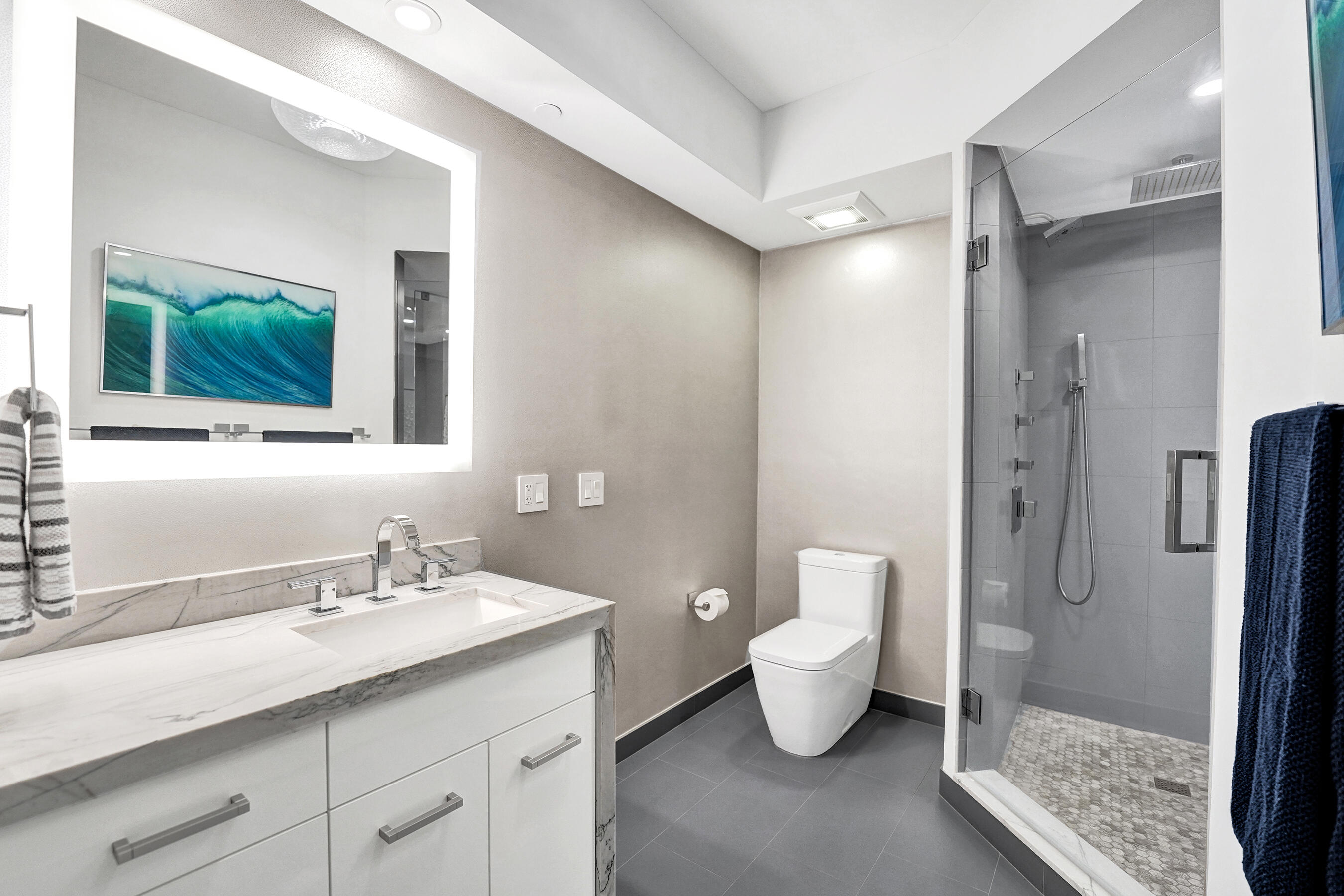 2845 NE 9th Street Ph5