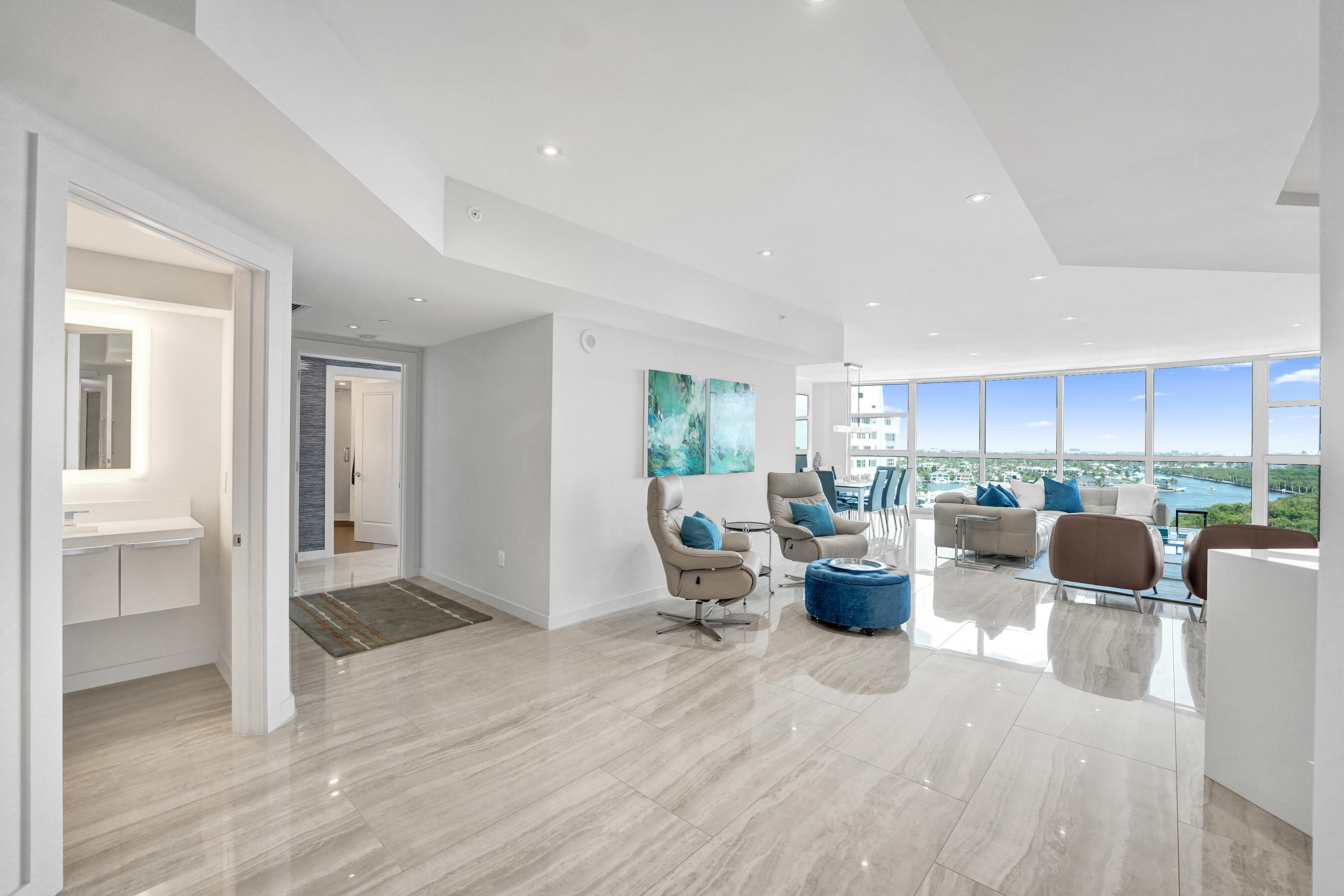 2845 NE 9th Street Ph5