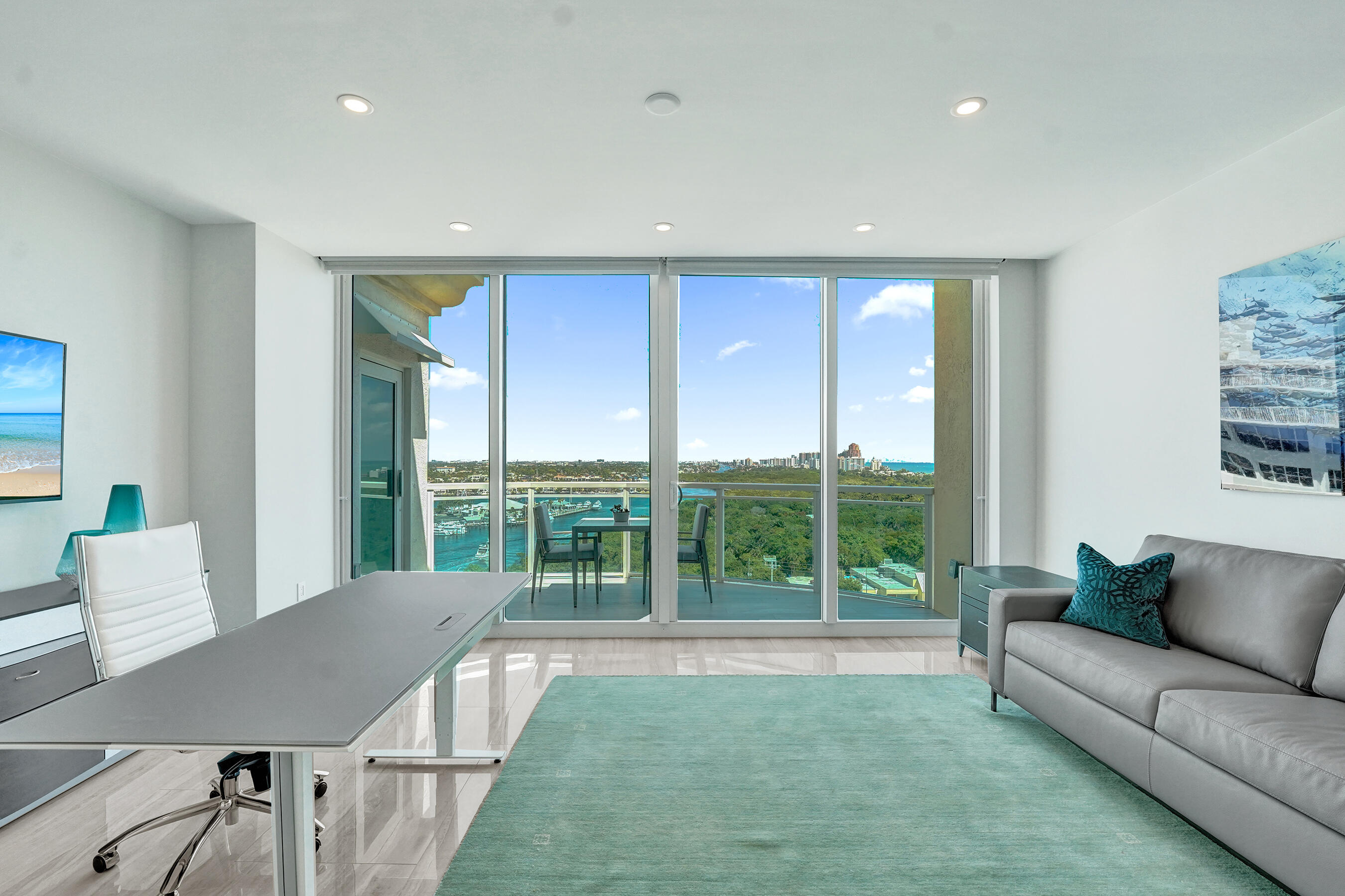 2845 NE 9th Street Ph5