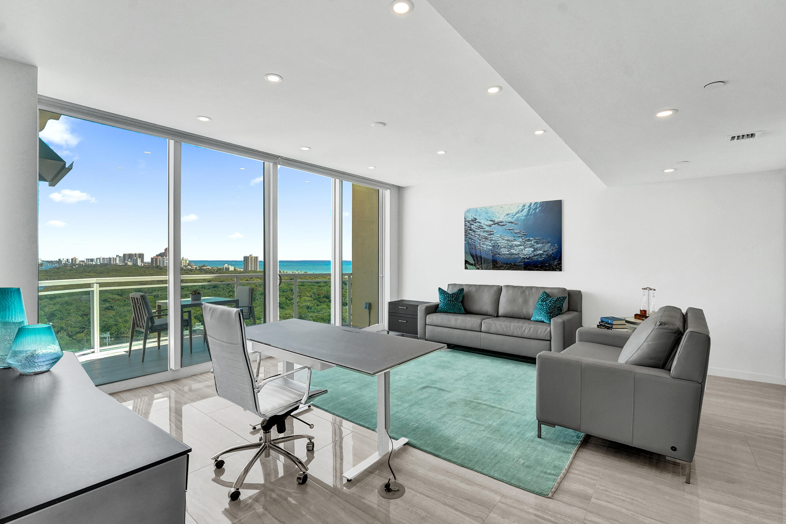 2845 NE 9th Street Ph5