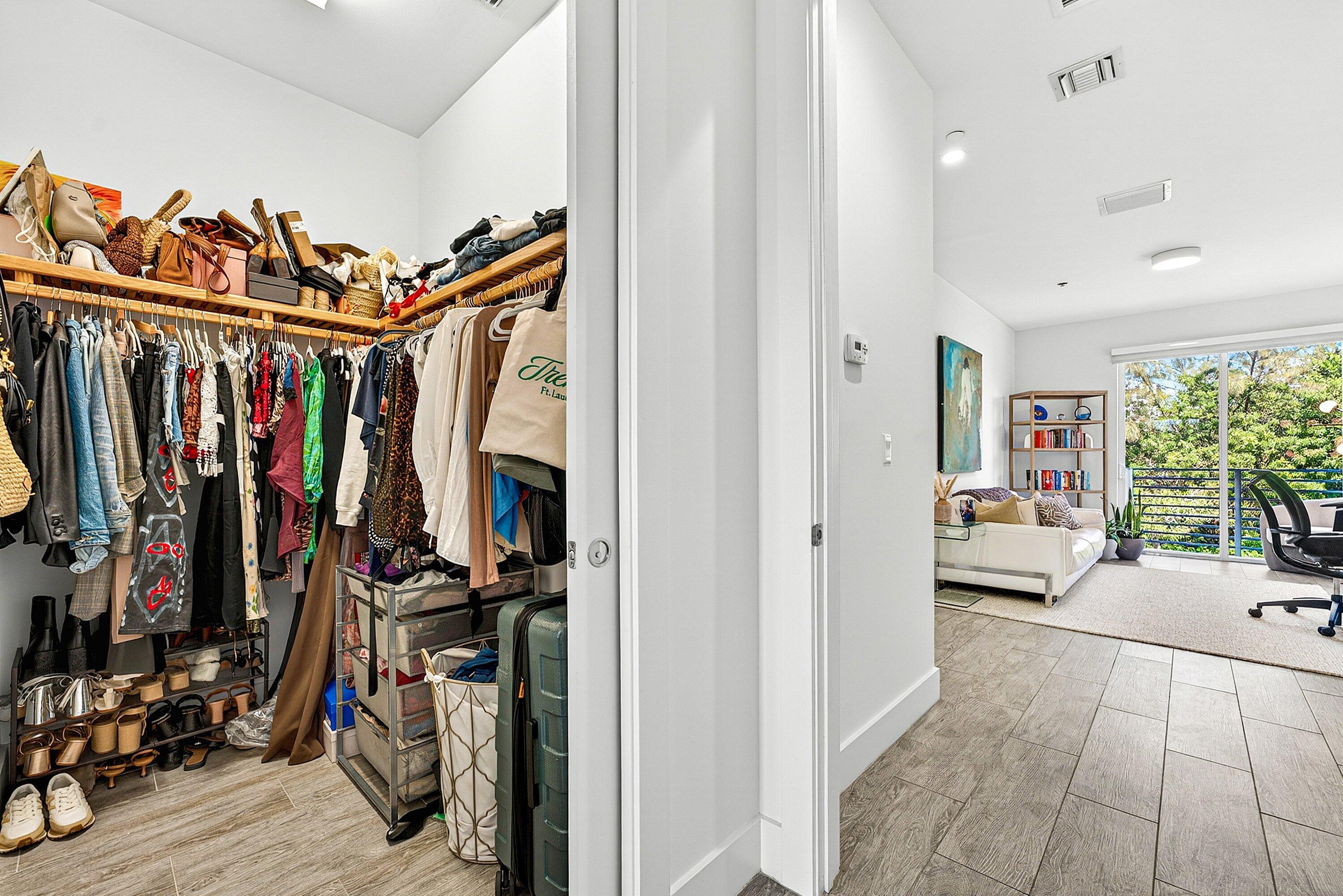 1034 NE 18th Avenue 102