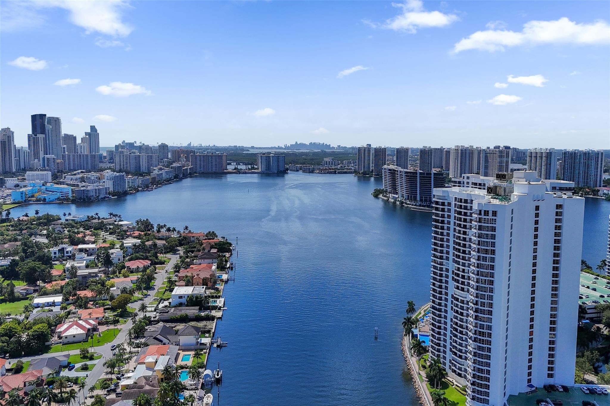 19101 NE 36th Court 1709