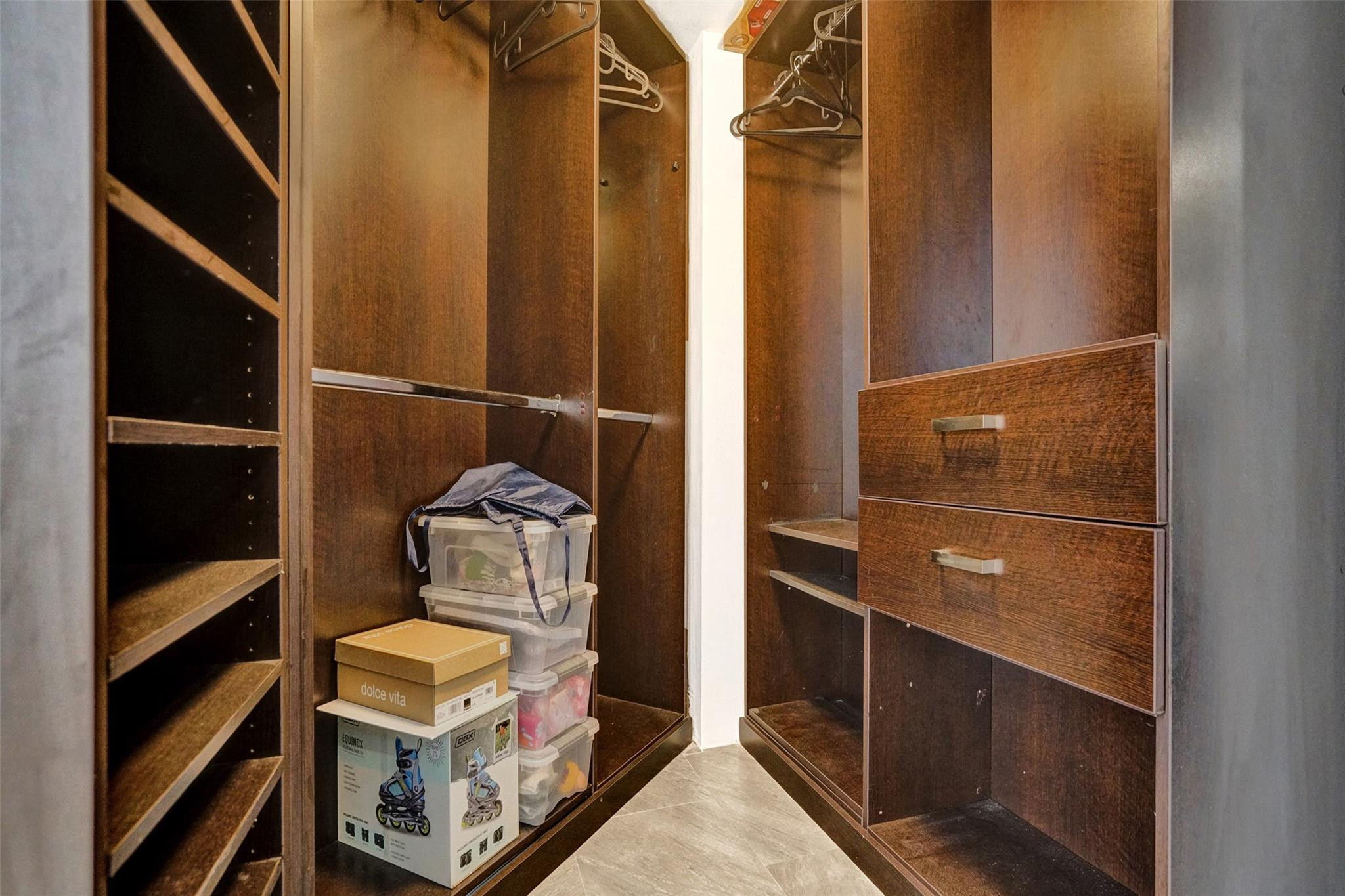 19101 NE 36th Court 1709