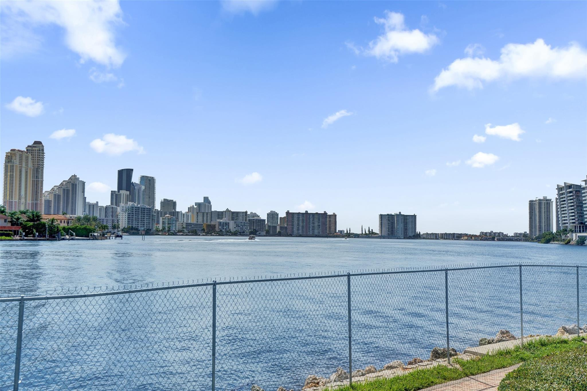 19101 NE 36th Court 1709