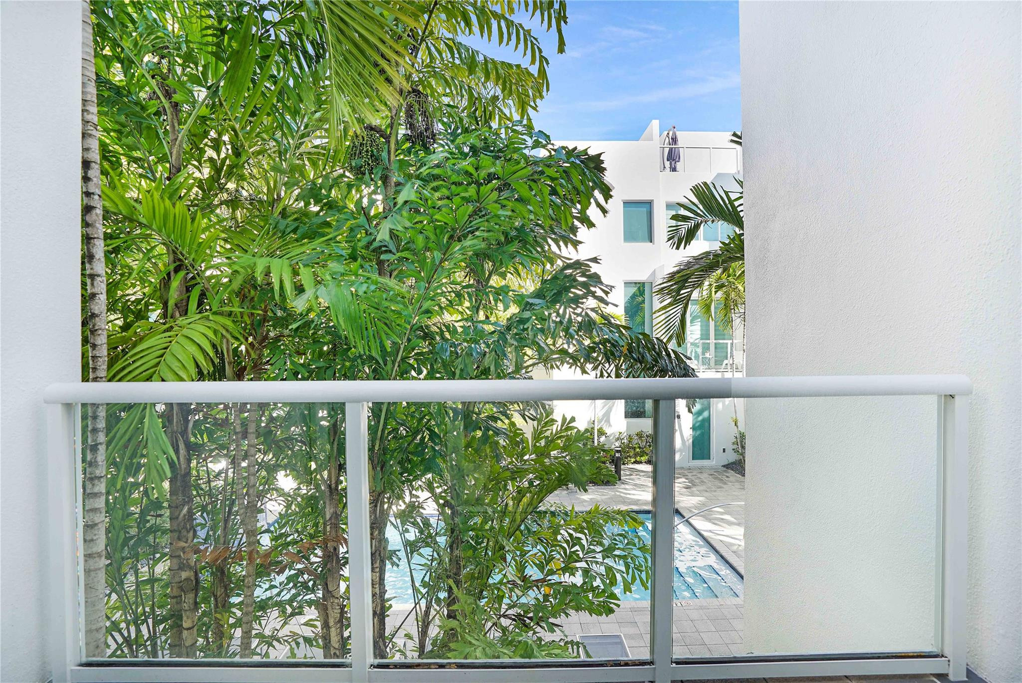 741 NE 4th Avenue 741