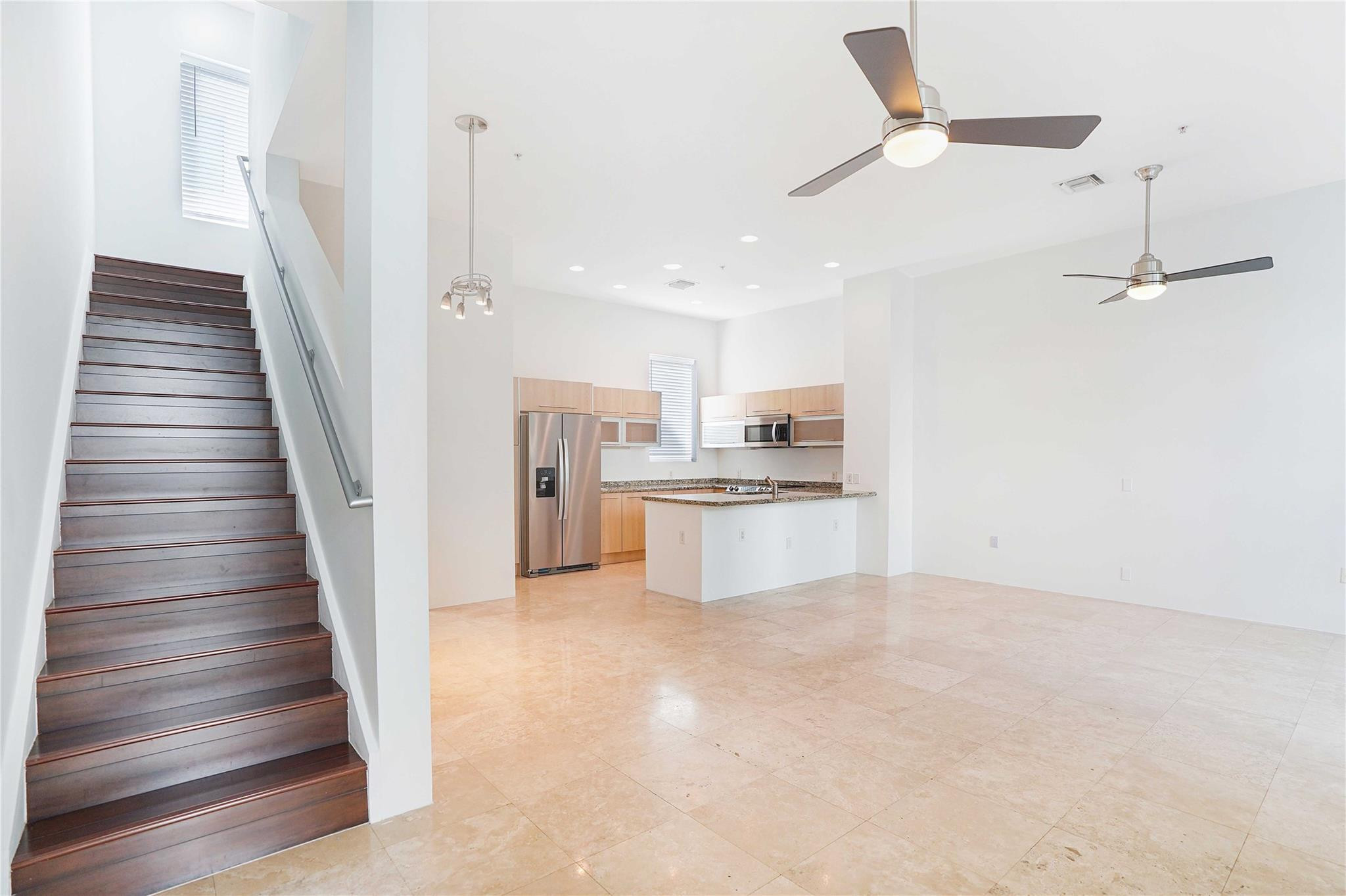 741 NE 4th Avenue 741