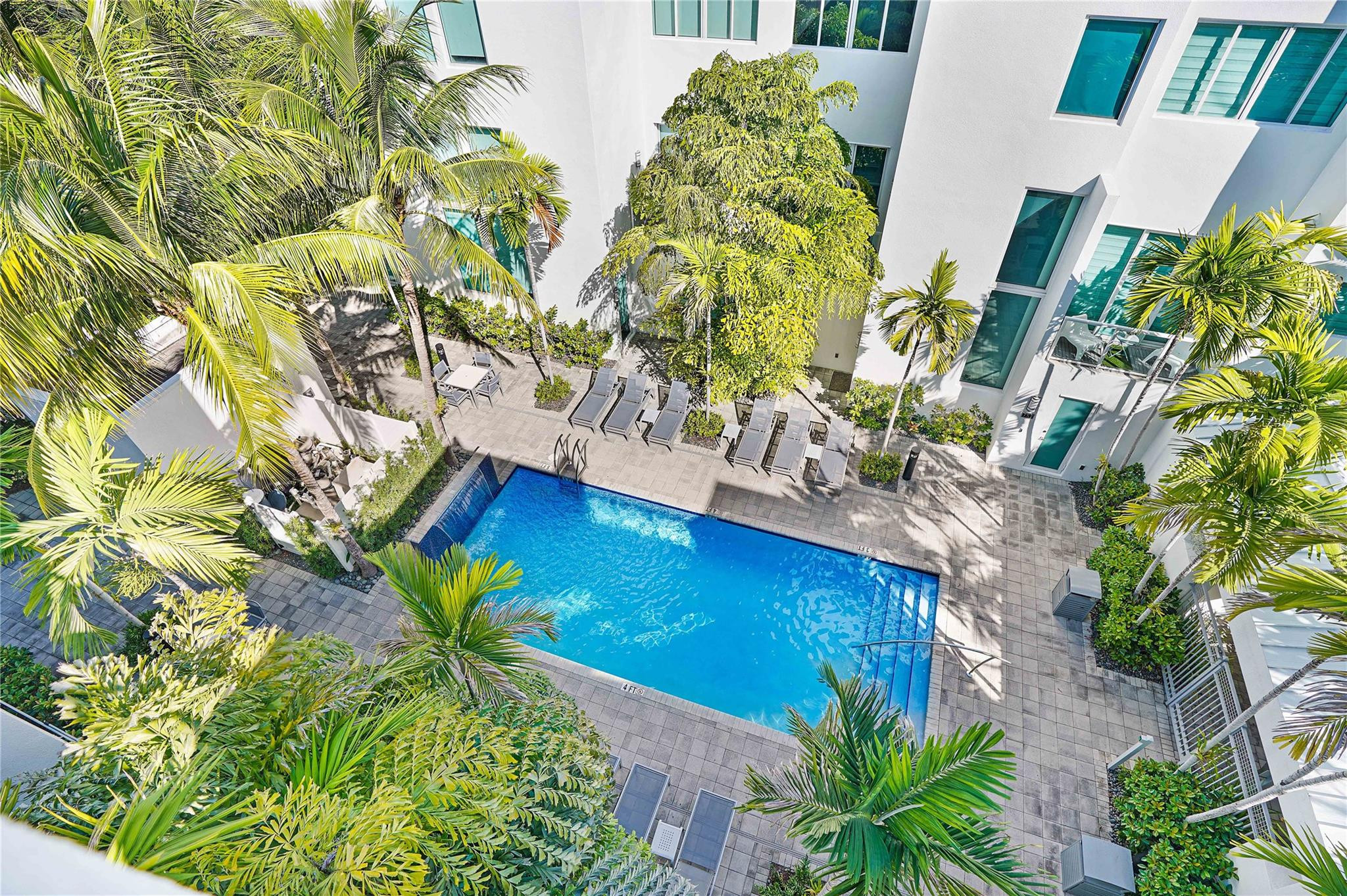 741 NE 4th Avenue 741