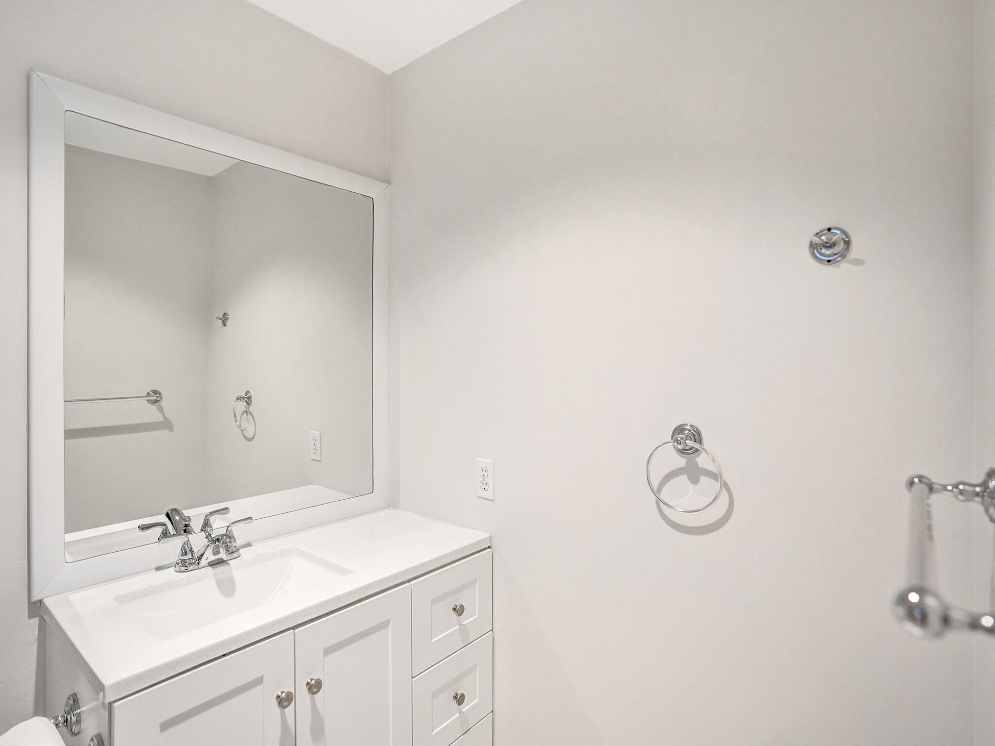 3747 E Valley Green Drive 76