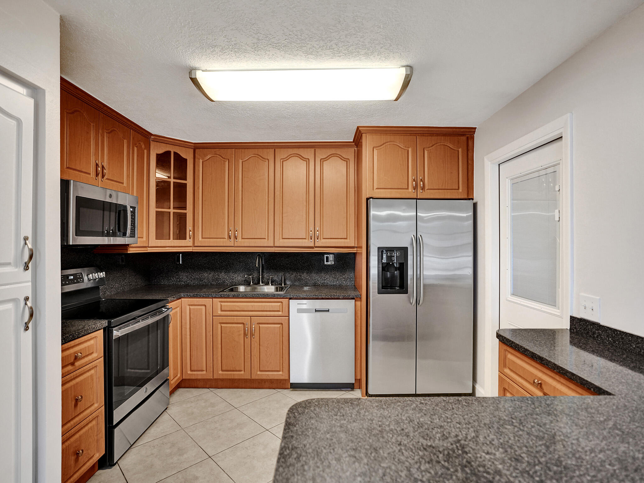 3747 E Valley Green Drive 76