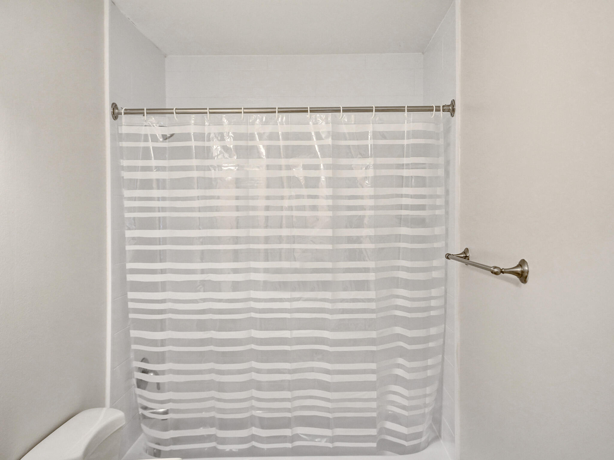 3747 E Valley Green Drive 76