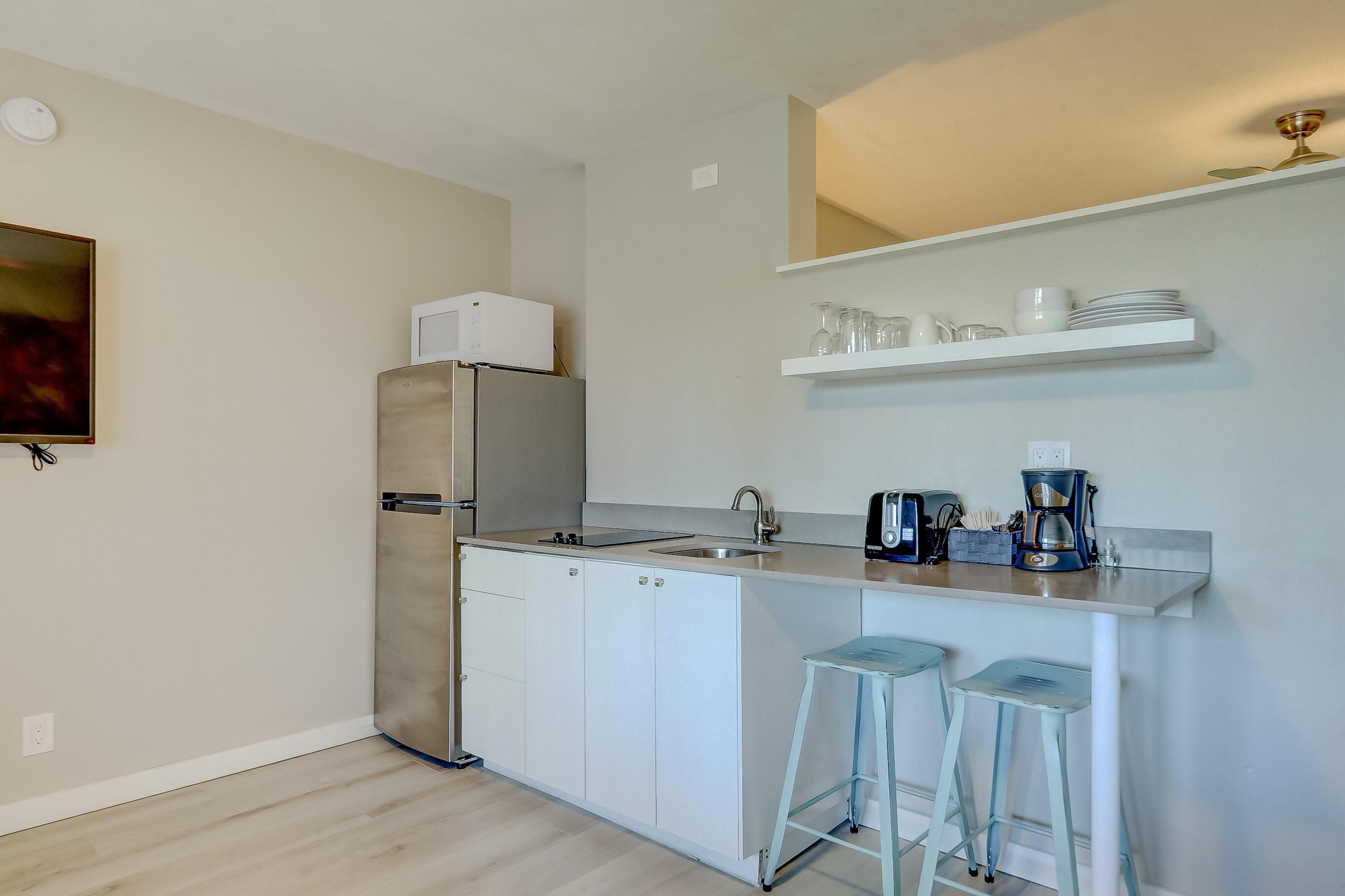 1100 NE 18th Court 1-8