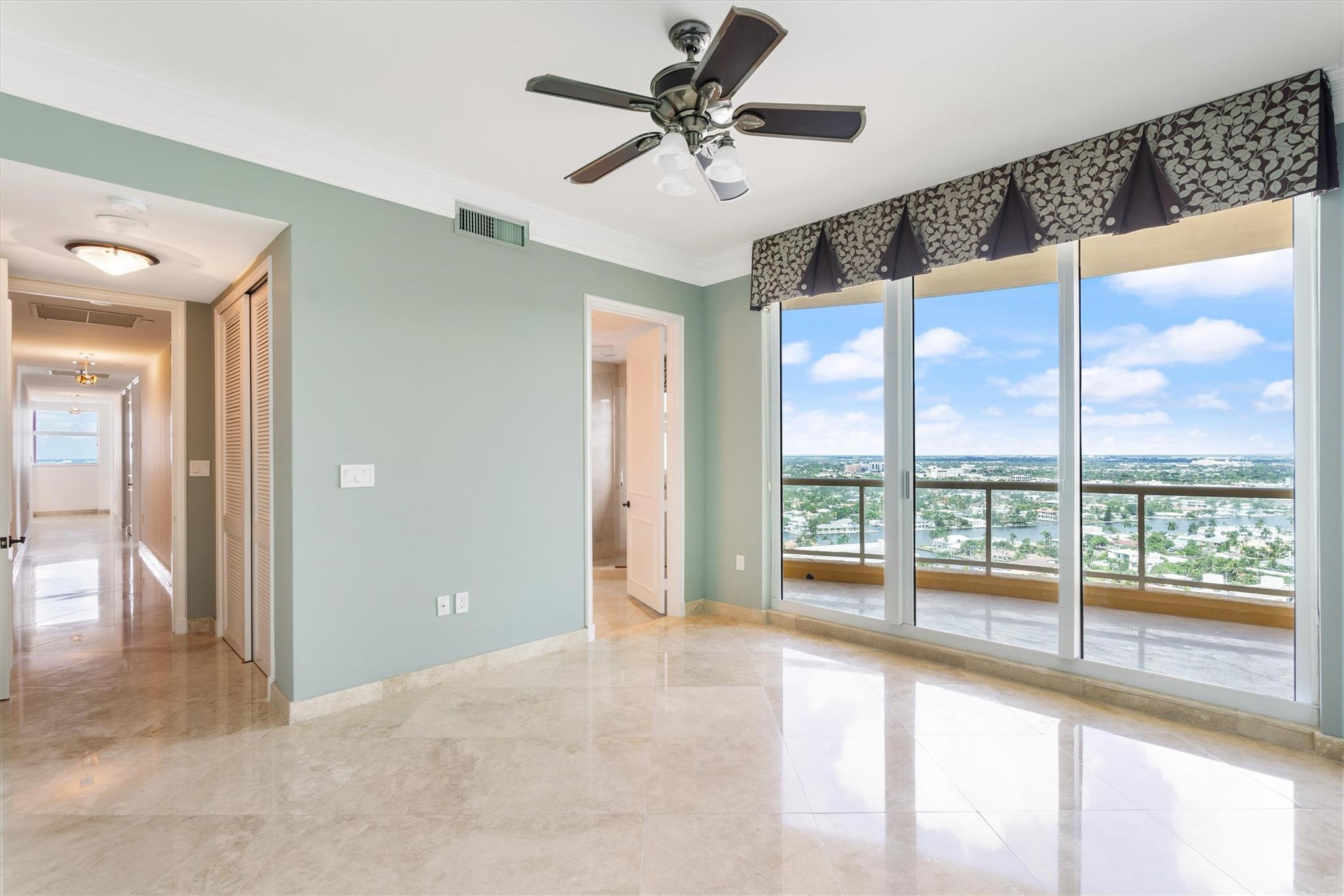 2110 N Ocean Blvd 26D