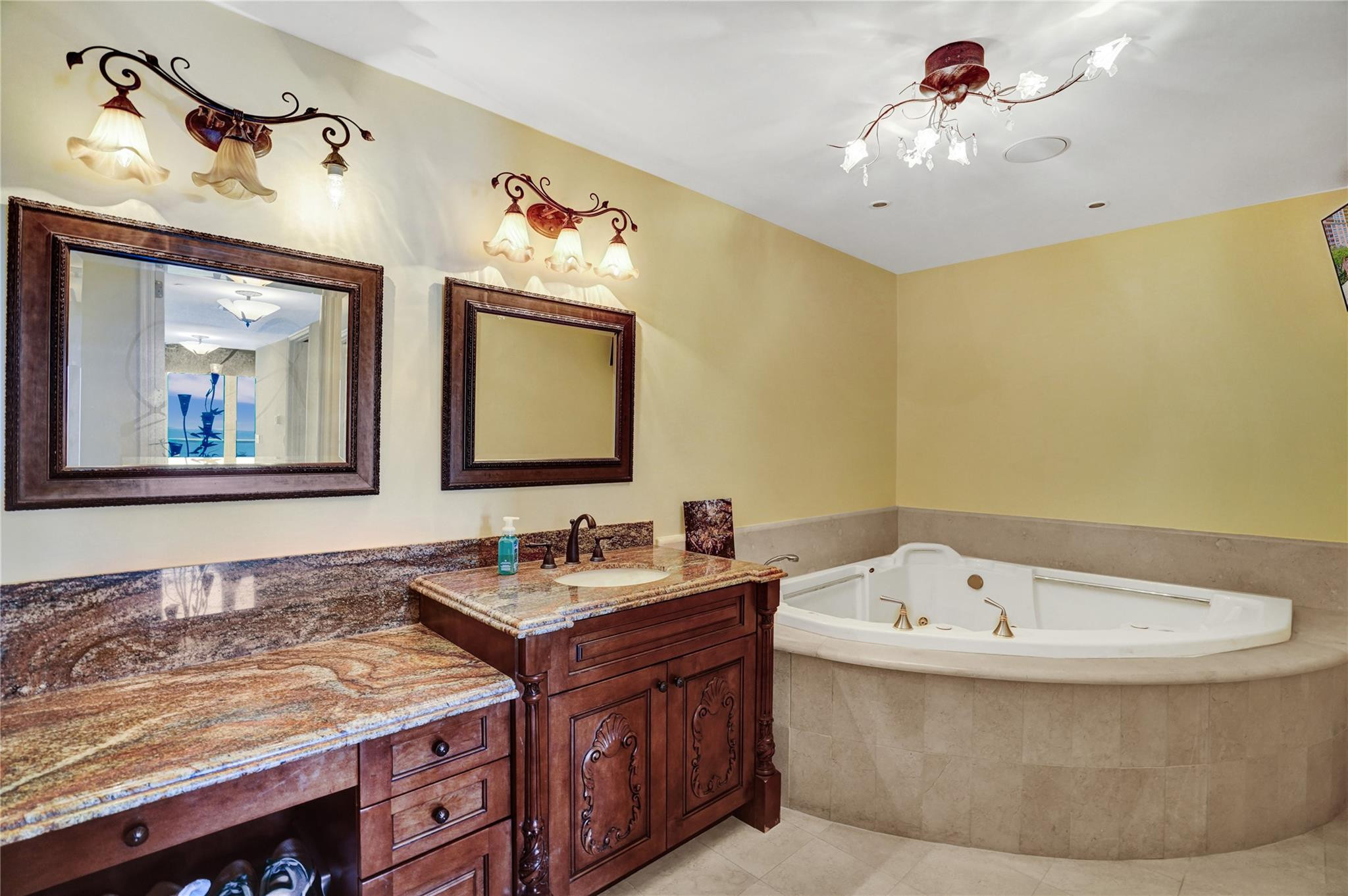 2110 N Ocean Blvd 26D