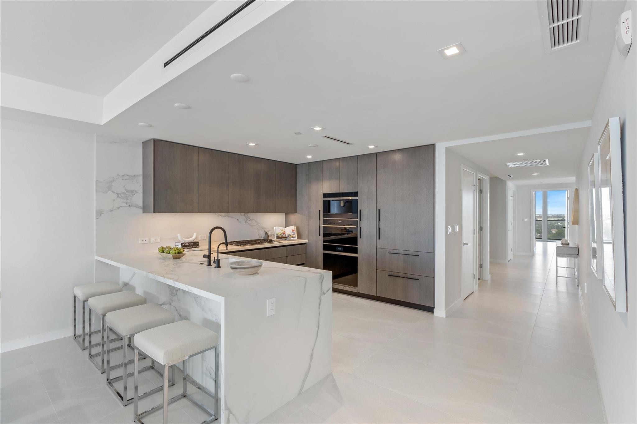 1116 N Ocean Blvd 1606