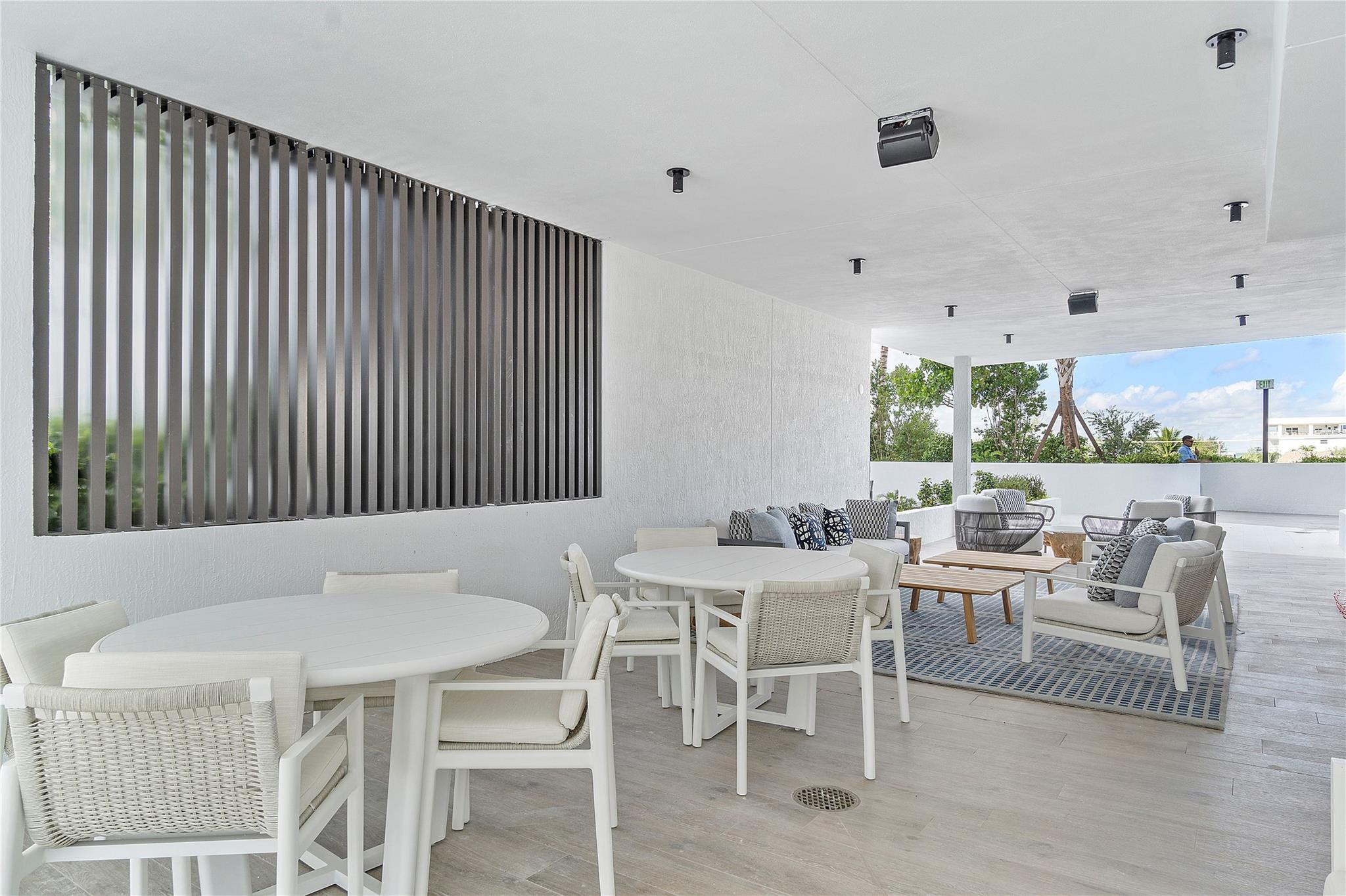 1116 N Ocean Blvd 1606