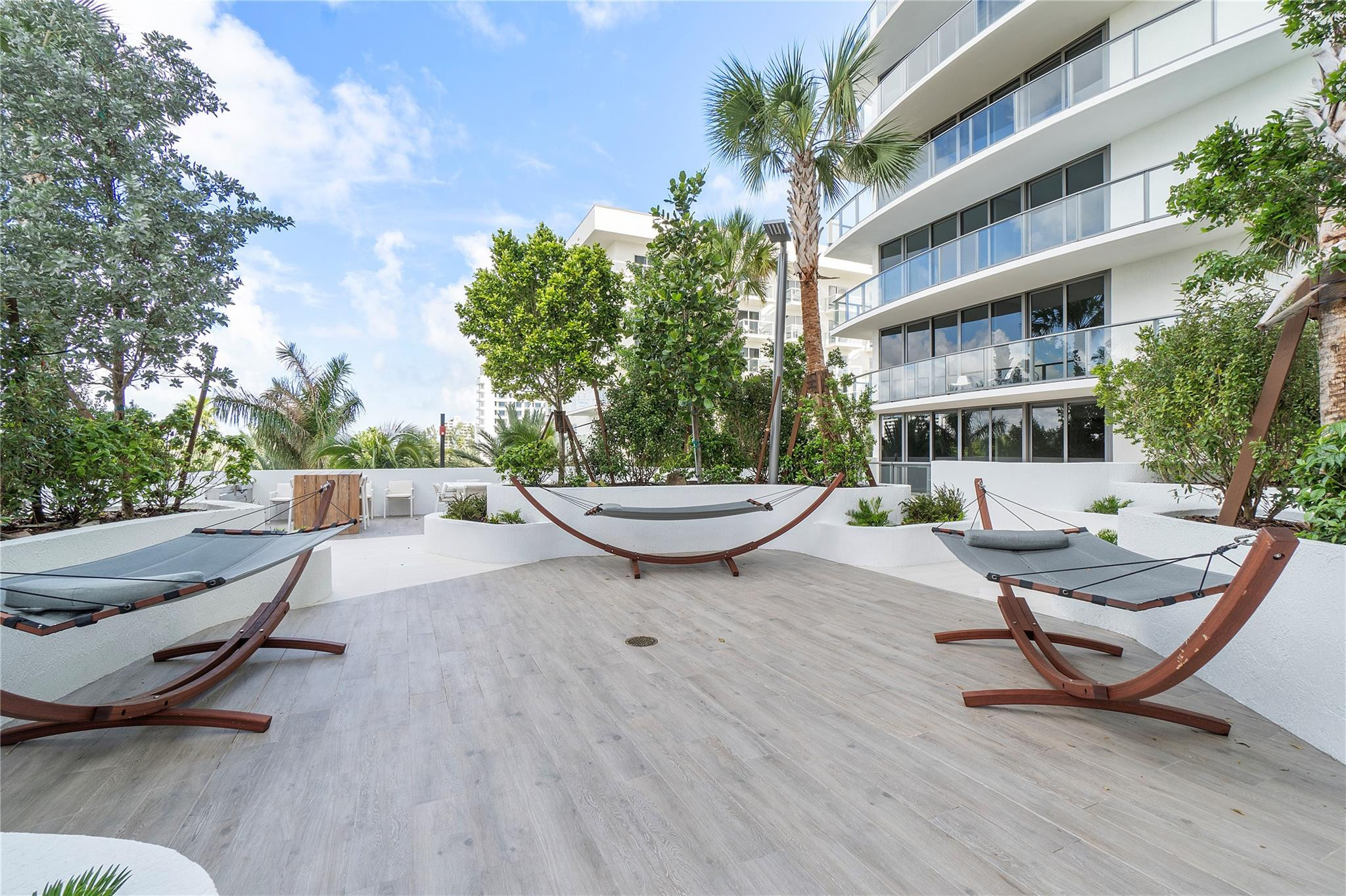 1116 N Ocean Blvd 1606