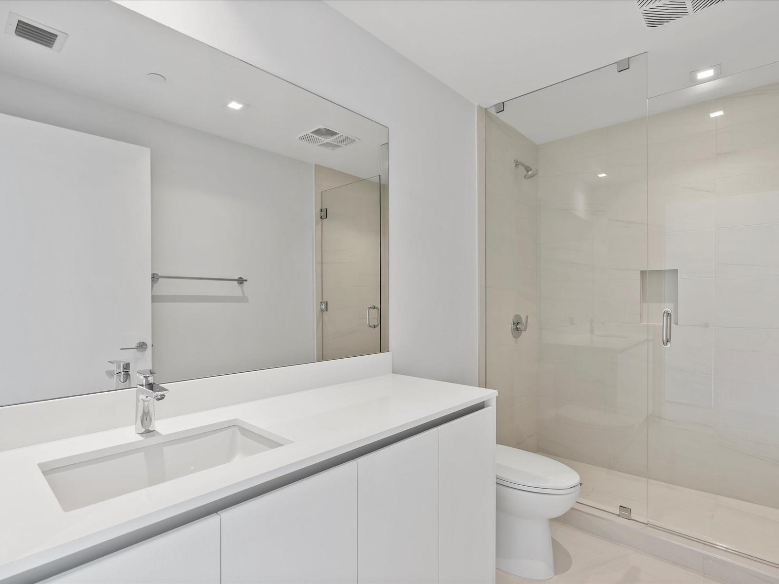 1116 N Ocean Blvd 1606