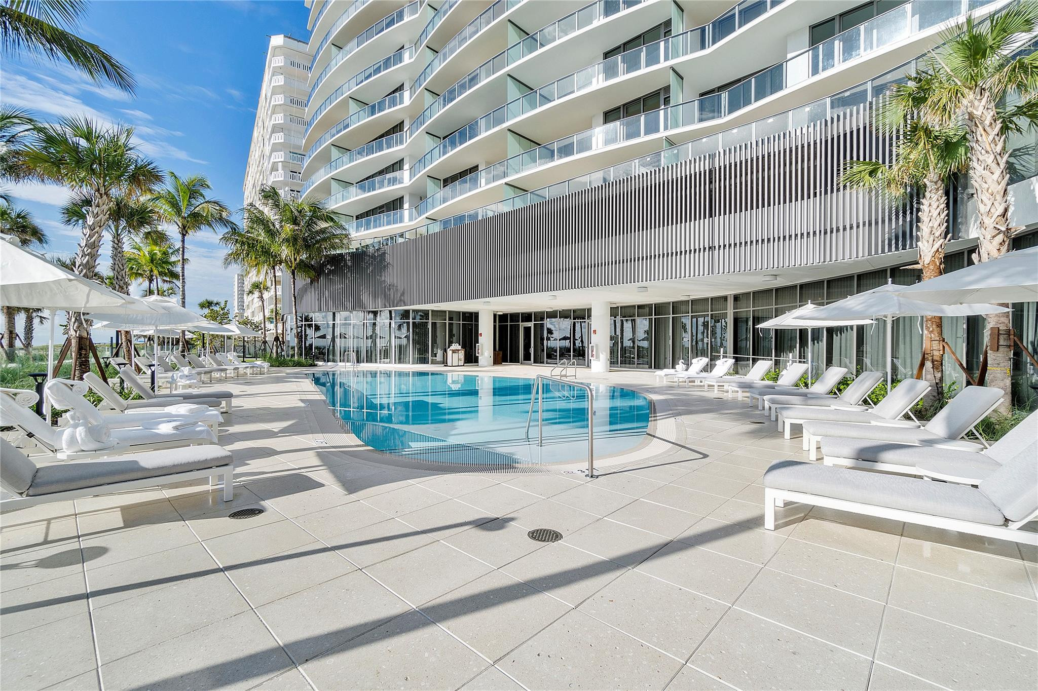 1116 N Ocean Blvd 1606