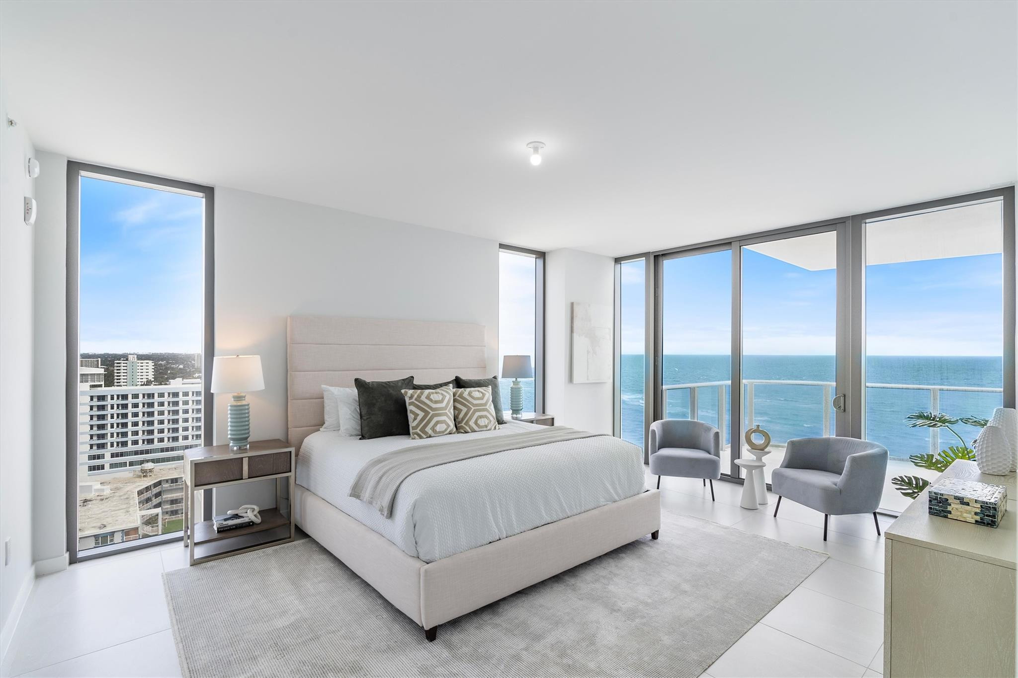 1116 N Ocean Blvd 1606