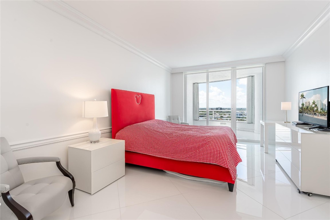 1700 S Ocean Blvd 17C