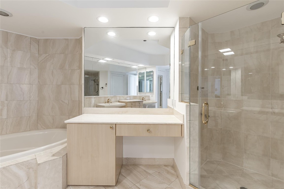 1700 S Ocean Blvd 17C