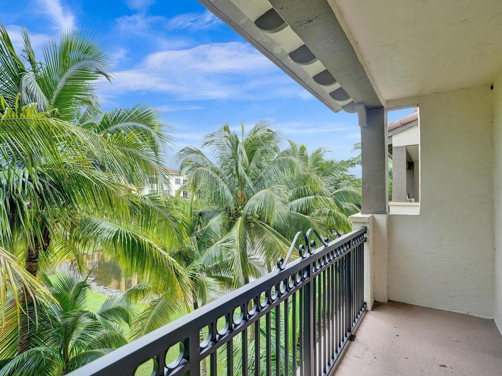 2925 NW 126th Ave 308-1