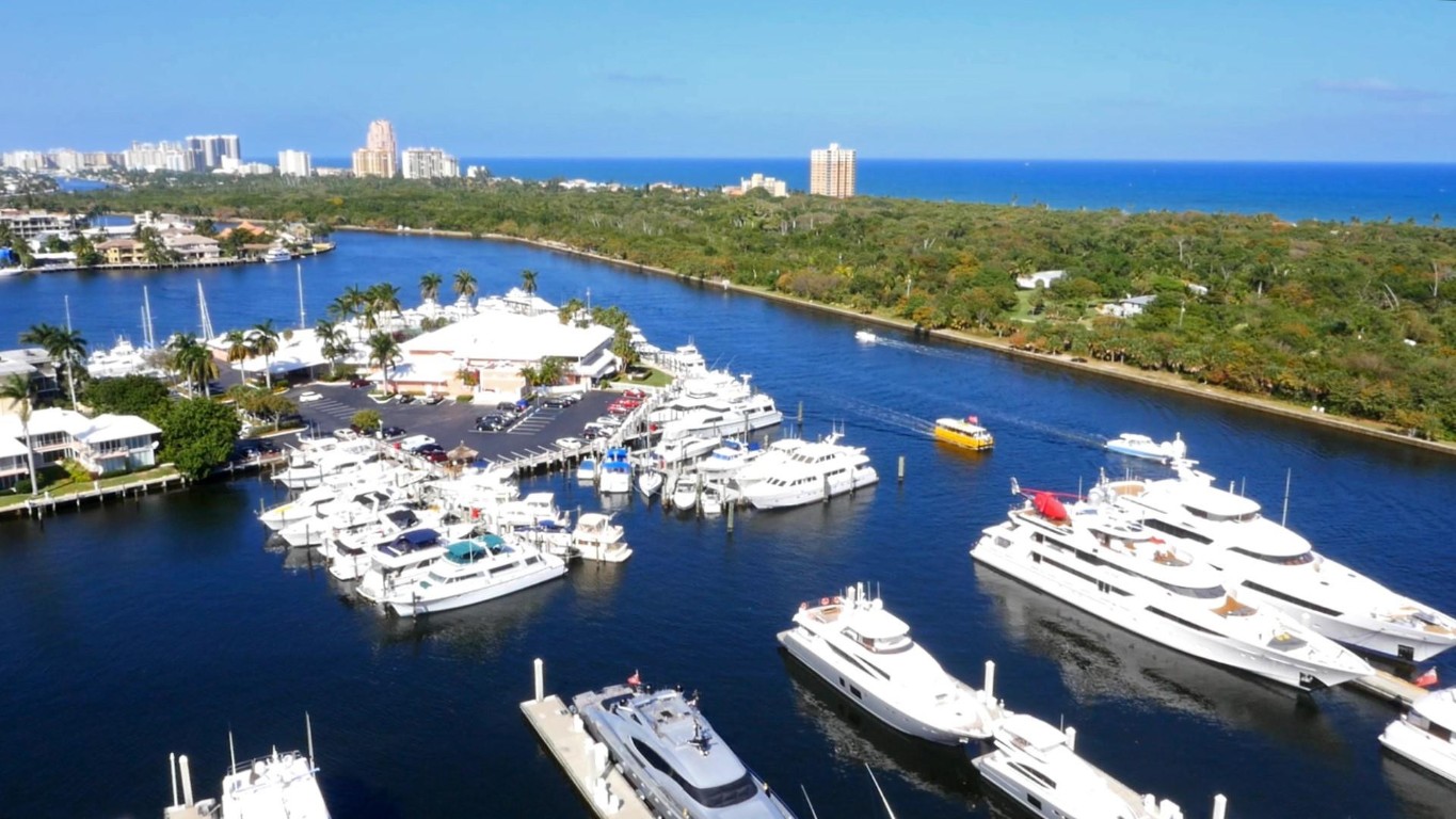 2610 NE 11th Ct 2610