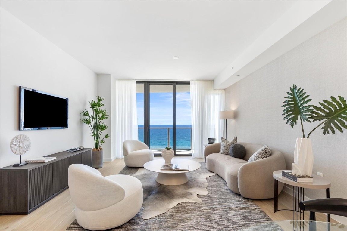 1116 N Ocean Blvd. 1603