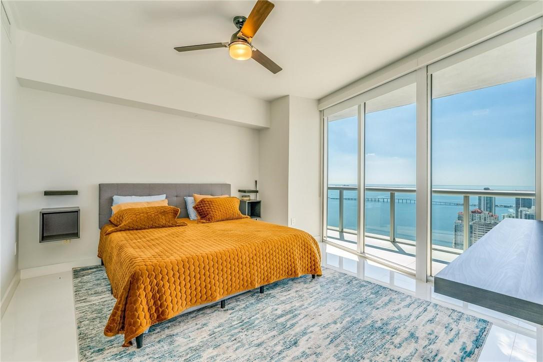 495 Brickell Ave 5605