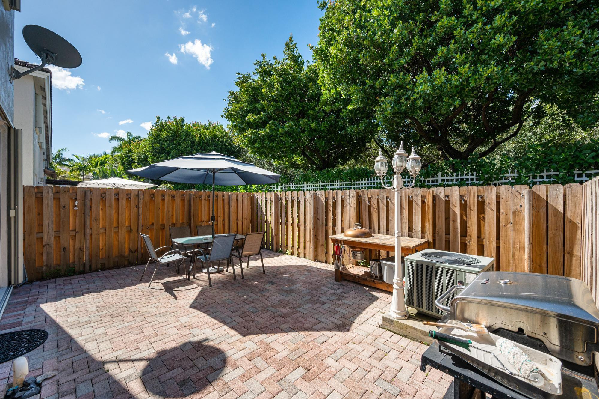 5620 NW 113th Place, Doral