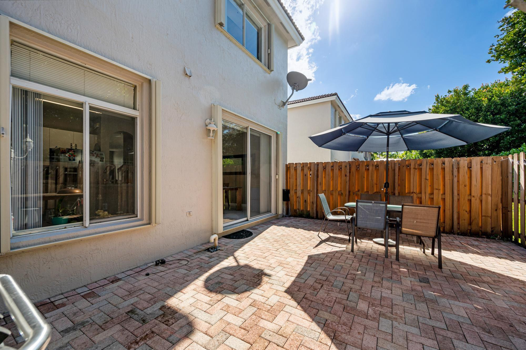 5620 NW 113th Place, Doral
