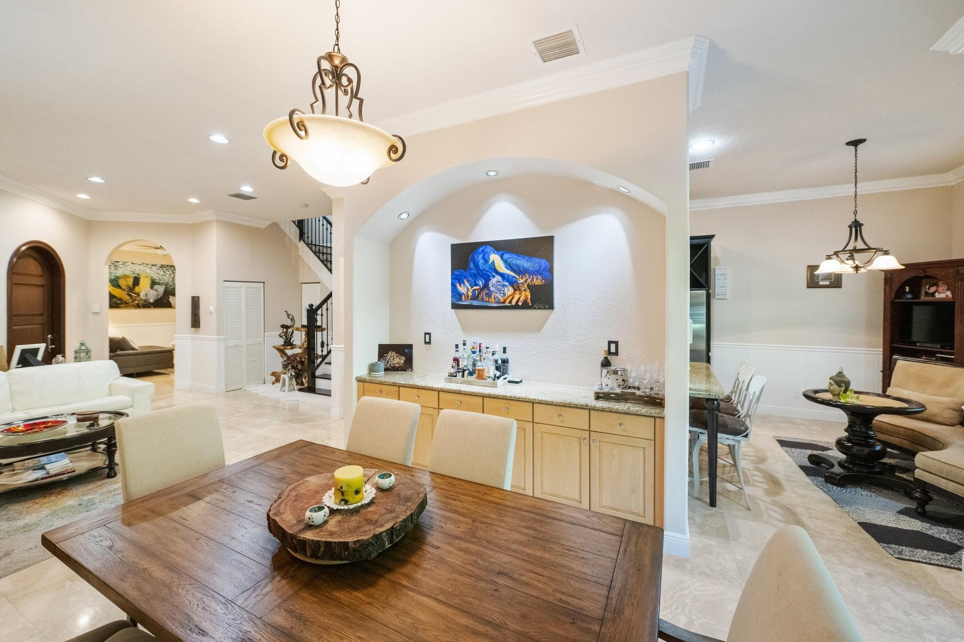 1421 Bayview Dr 1421