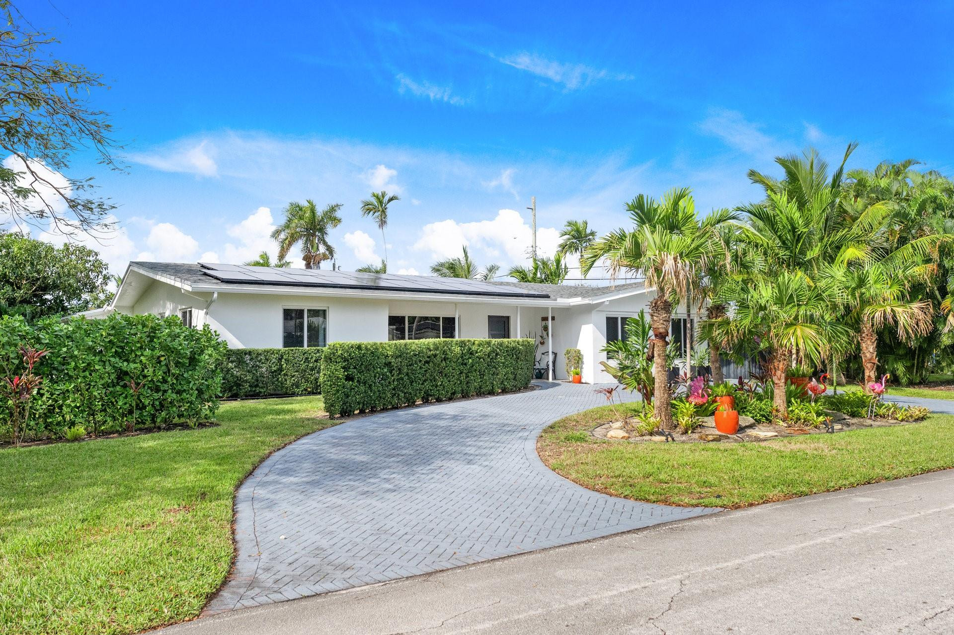 2095 NE 55th Street
