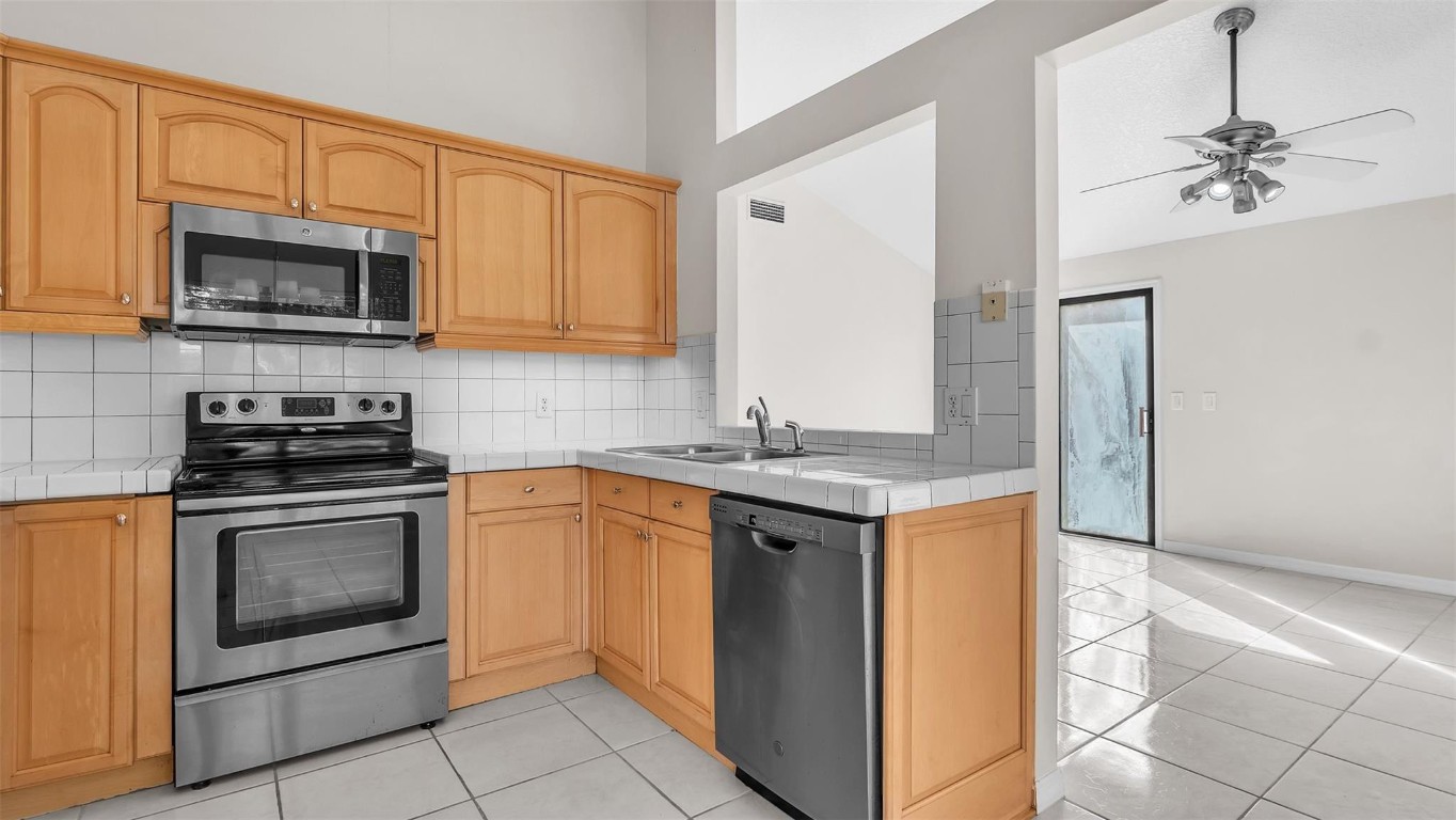 10684 Bobbie Lane, Royal Palm Beach