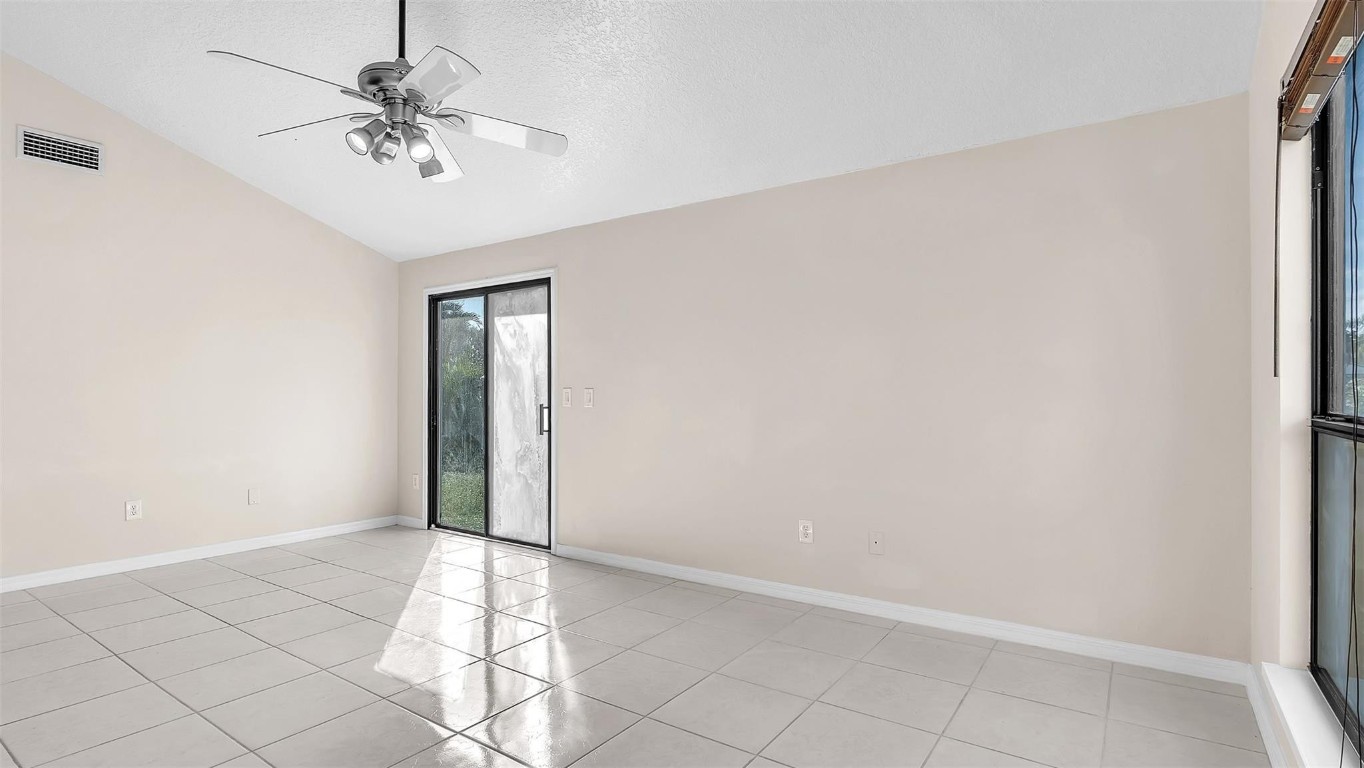 10684 Bobbie Lane, Royal Palm Beach