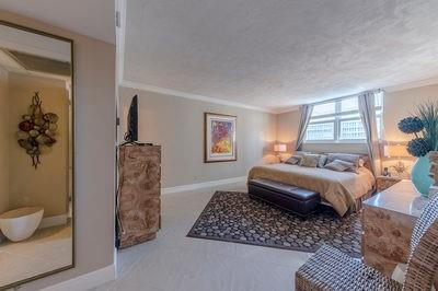 4250 Galt Ocean Dr 11H