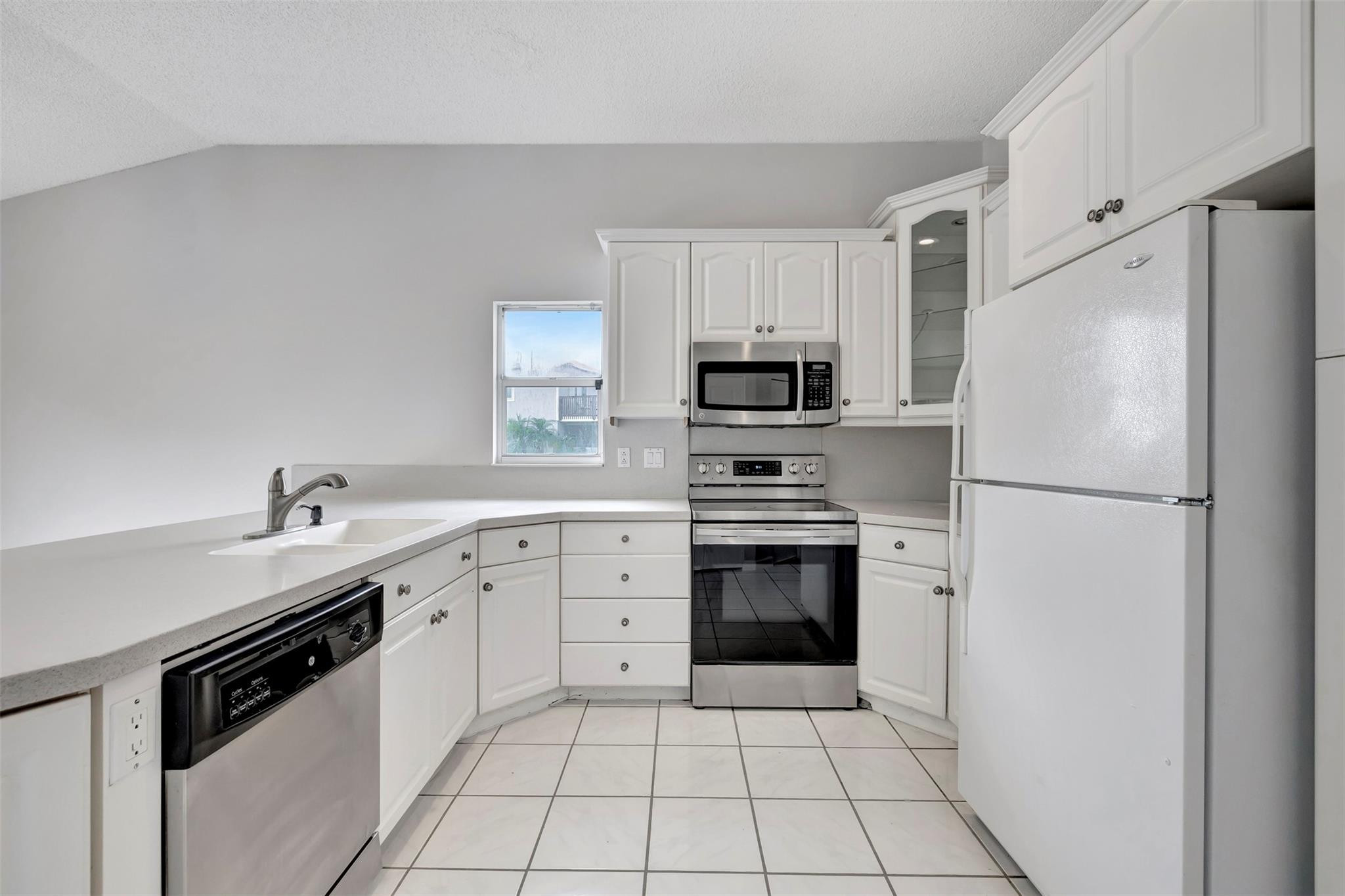6264 Jaipur Court, Boynton Beach