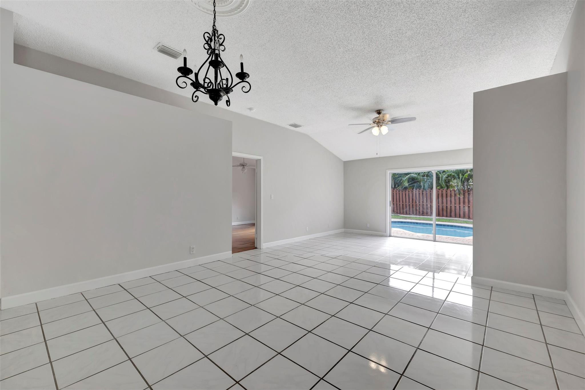 6264 Jaipur Court, Boynton Beach