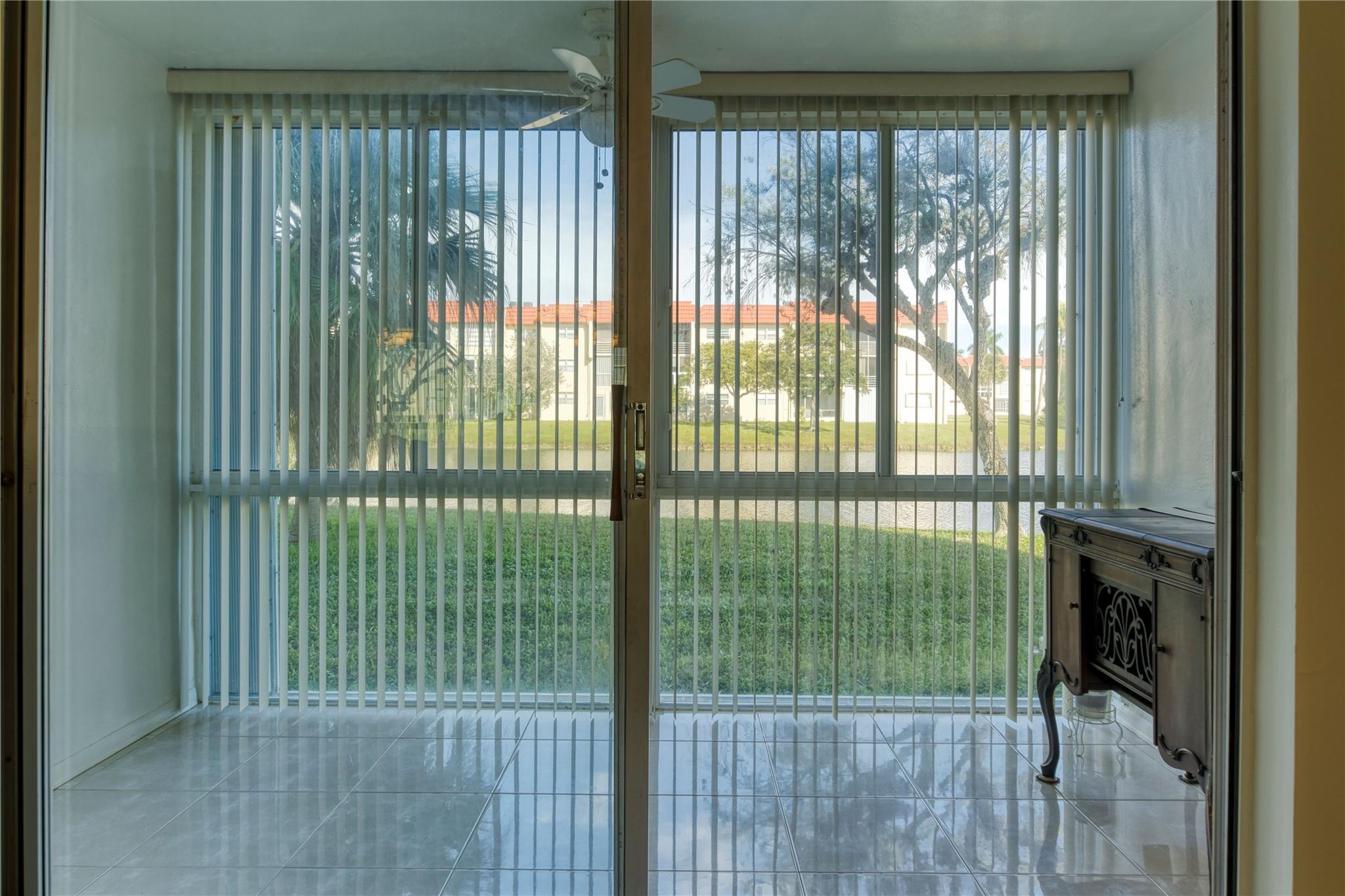 3001 E Sunrise Lakes Dr 112