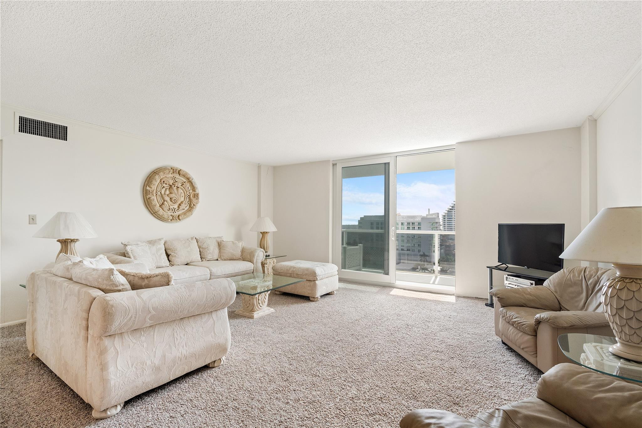 336 N Birch Road 12H, Fort Lauderdale Unit: 12H