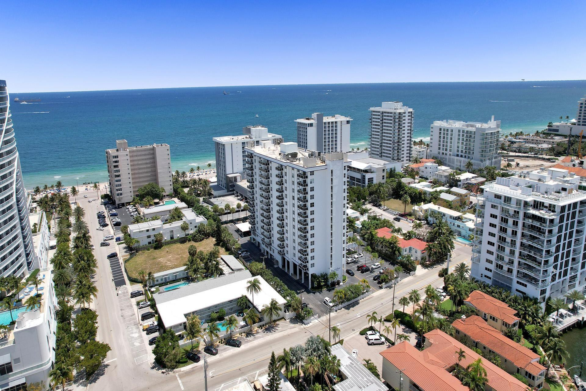 336 N Birch Road 12H, Fort Lauderdale Unit: 12H
