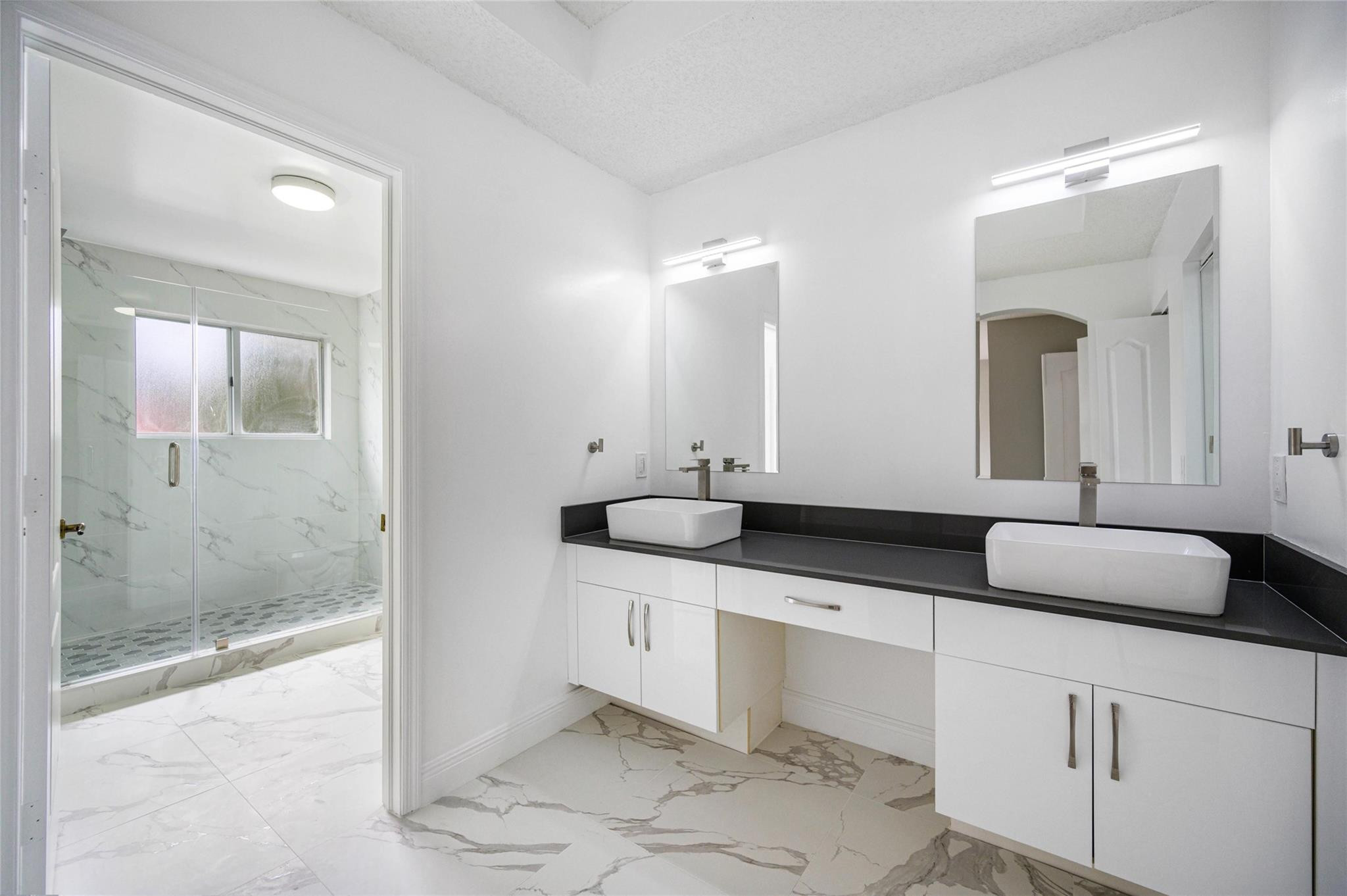 5103 NW 114th Place, Doral
